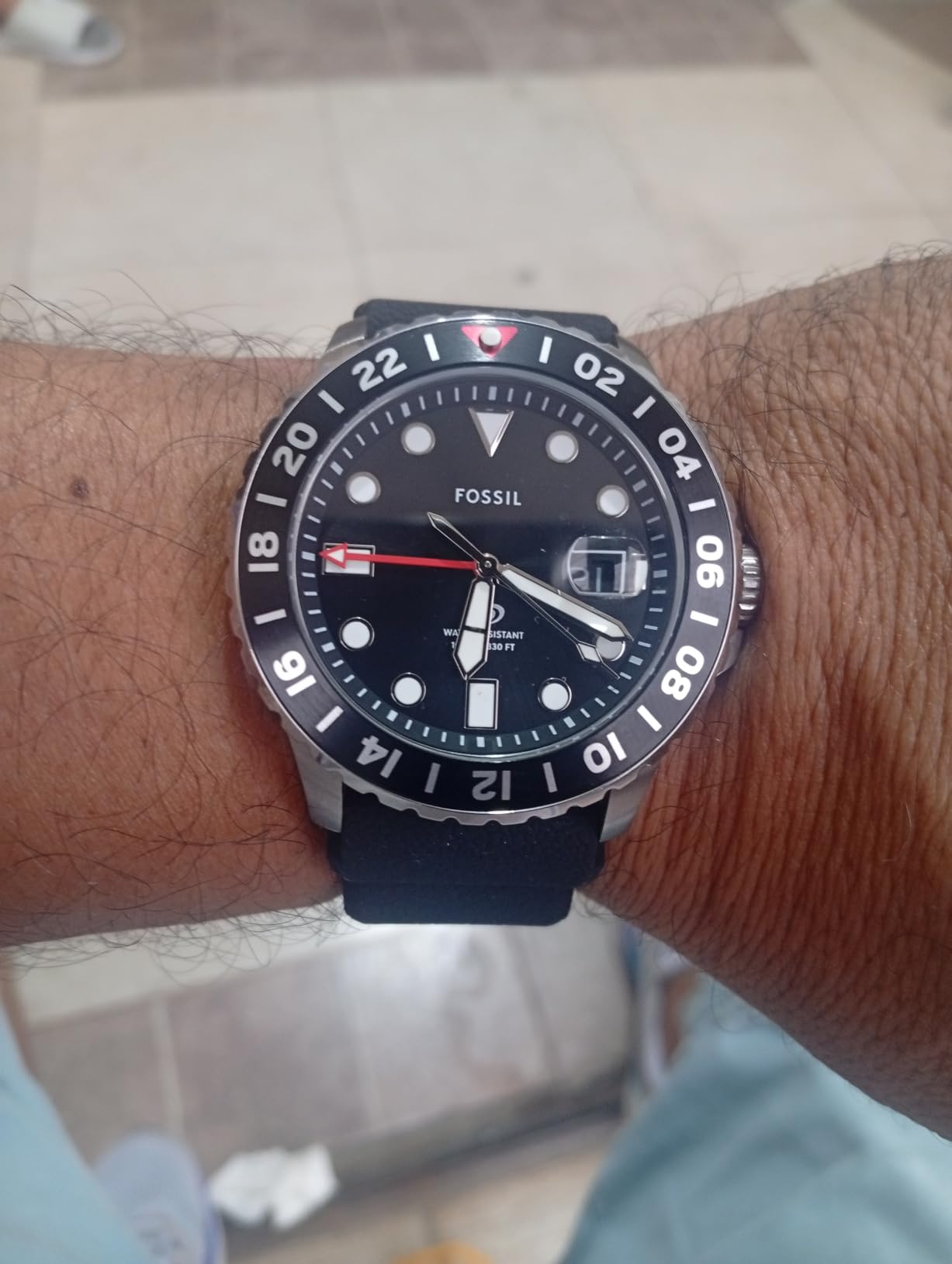 Fossil Men's Watch, Blue Quartz Stainless Steel Dive-Inspired Watch for Men customer photo 2