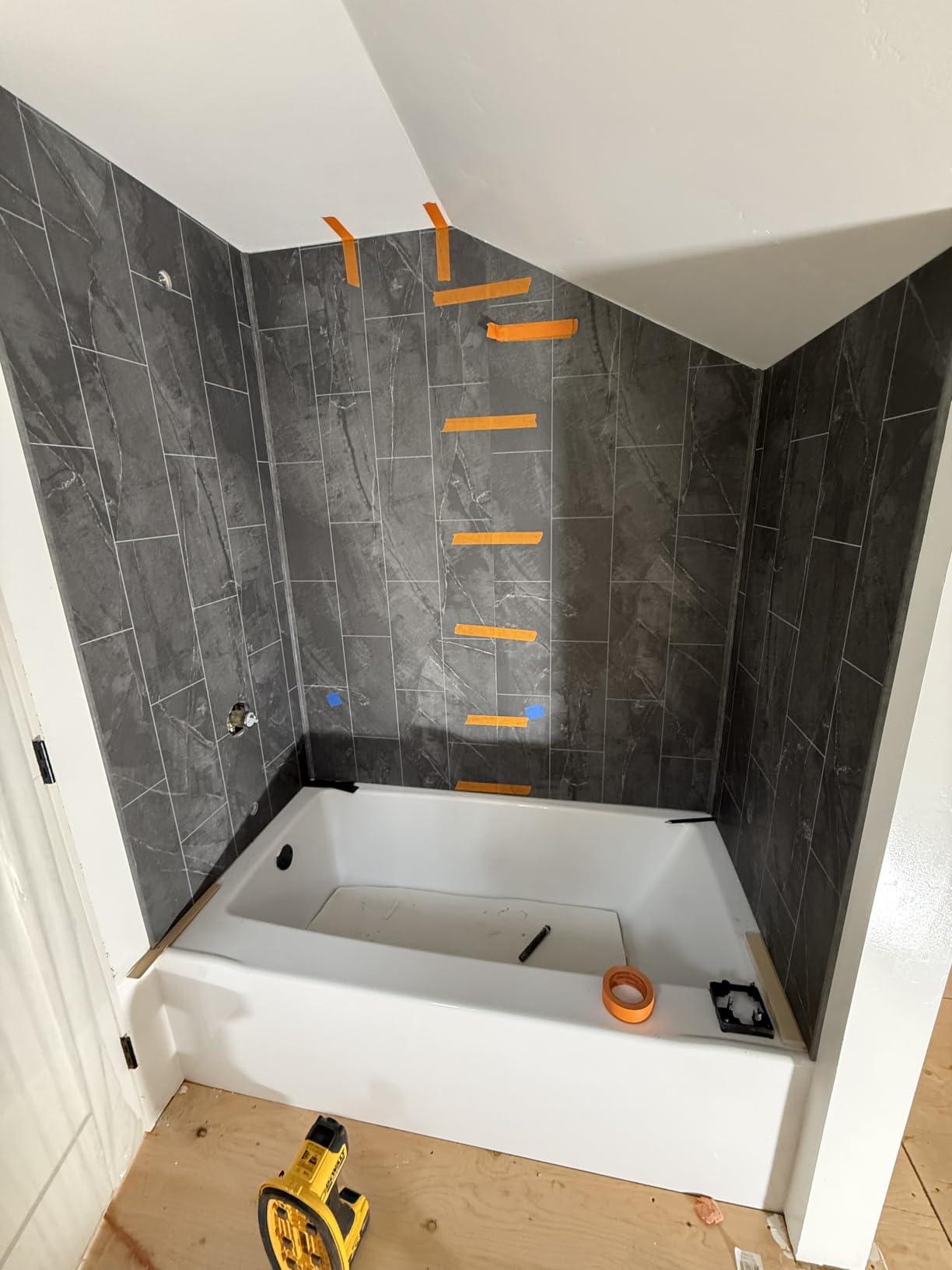 Palisade Vinyl Shower Surround Kit 78in x 60in x 36in, Urban Quarry | Waterproof PVC Wall Panels, Grout-Free Design customer photo 2