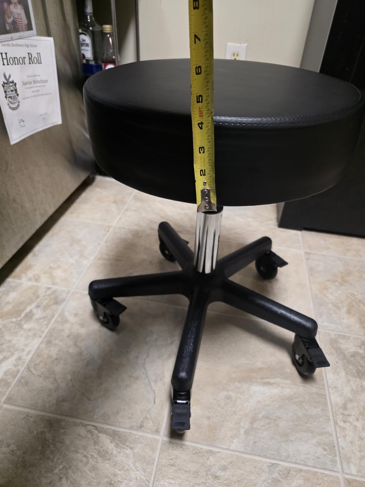 VEVOR Rolling Stools with Wheels 400LBS Weight Capacity Swivel Stools Chair | Adjustable Height, with Ultra-Thick Seat Cushion, for Salon, Bar, Home, Office, Tattoo, Medical, and Massage, Black customer photo 1