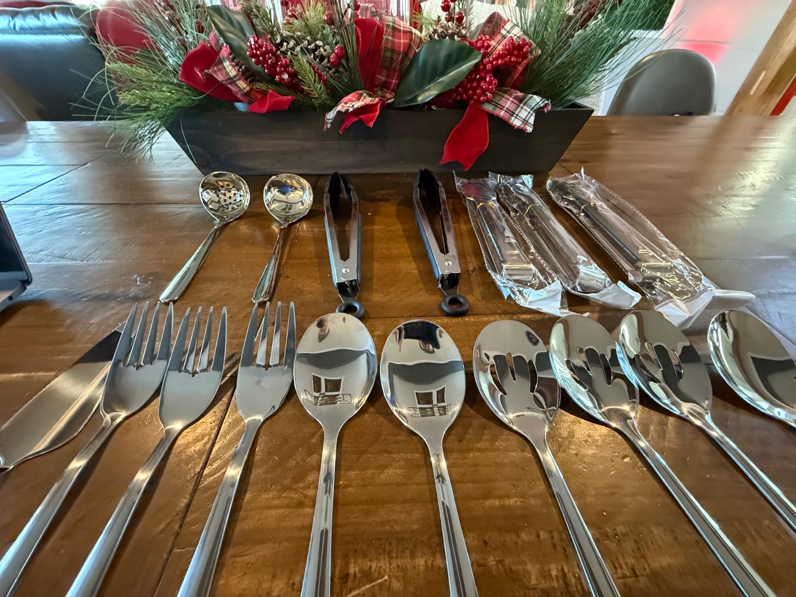 17PCS Serving Spoons and Utensils Set, Stainless Steel Serveware Silver | Serving Spoons,Slotted Spoons,Forks,metal and silicone-tip tongs,Cake Server,Ladle,Skimmer for Buffet, Catering, Party customer photo 2