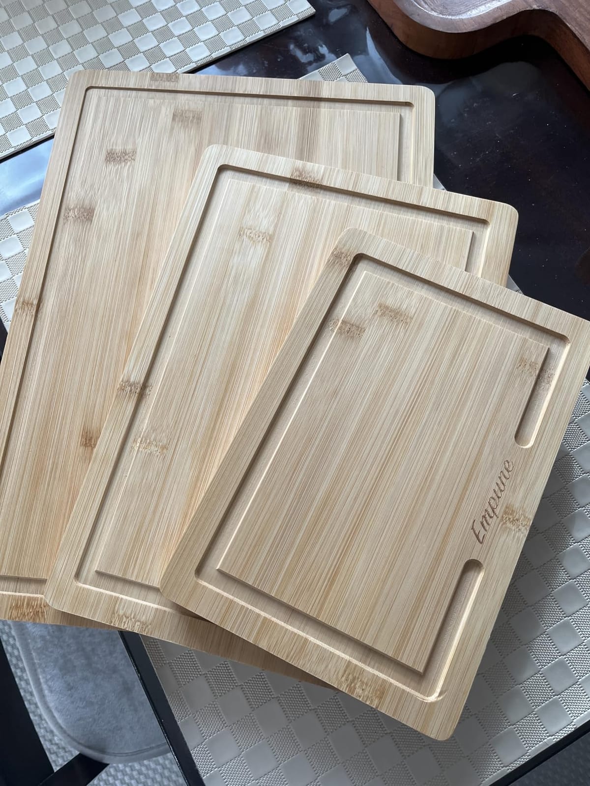 Empune Bamboo Cutting Boards for Kitchen, 3 Piece Extra Thick Cutting Board Set with Juice Groove, Deep Carbonized Bamboo Chopping Board, Reversible Wood Cutting Board for charcuterie boards, Brown customer photo 2