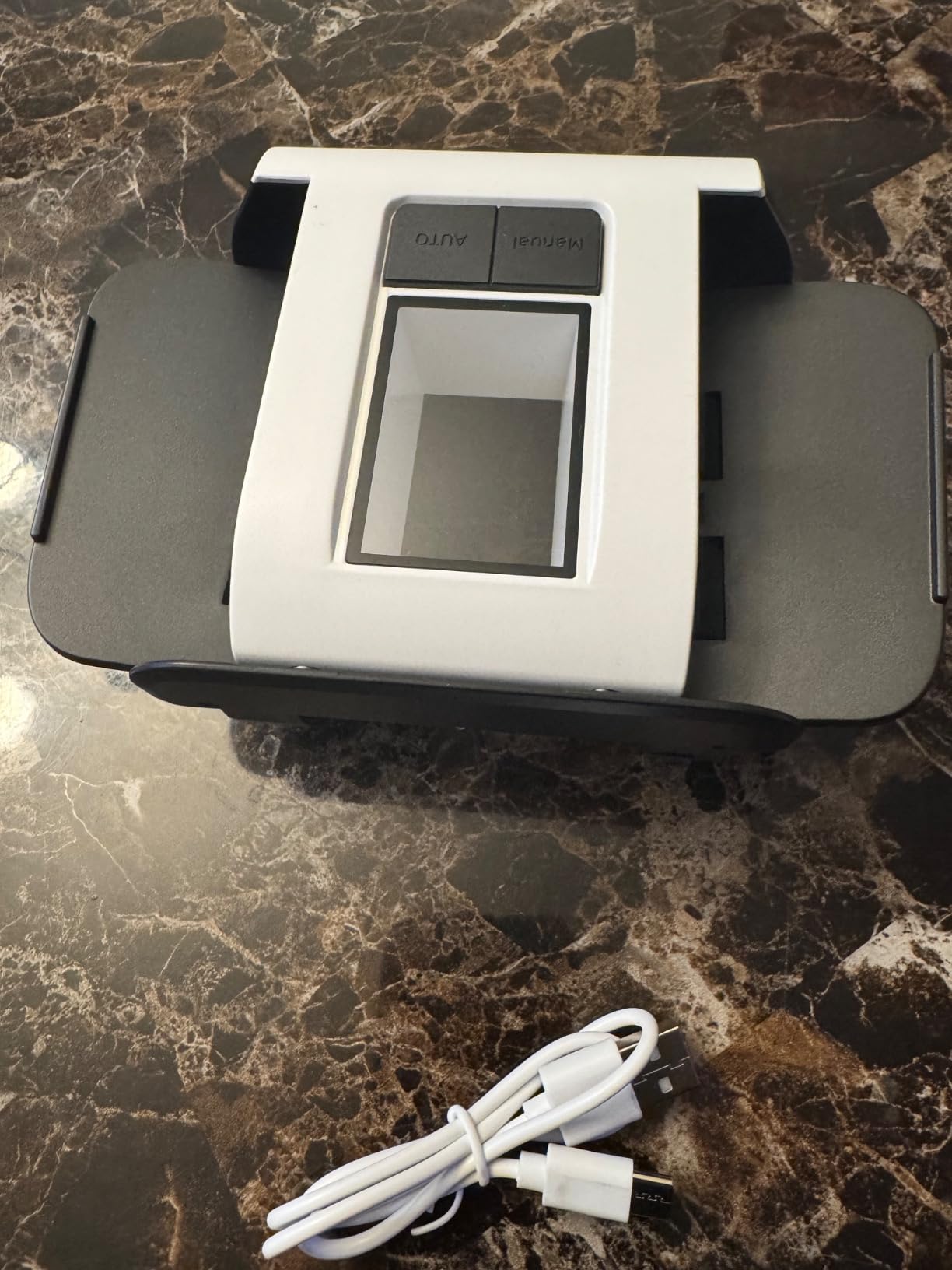 ADZERD Automatic Card Shuffler for Seniors, Rechargeable One Press, Quiet Electric Shuffle Machine for Family Games and Poker Night, White customer photo 2