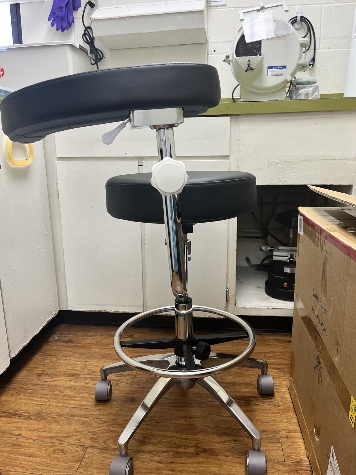 Dental Stool on Wheels, 400lb Swivel Round Stool with Rolling Base | PU Leather | Adjustable Armrest & Foot pedal Ring | Silent Castes | Ergonomic Dentist Assistant Chair for Hygienists, Medical, Clinic customer photo 2