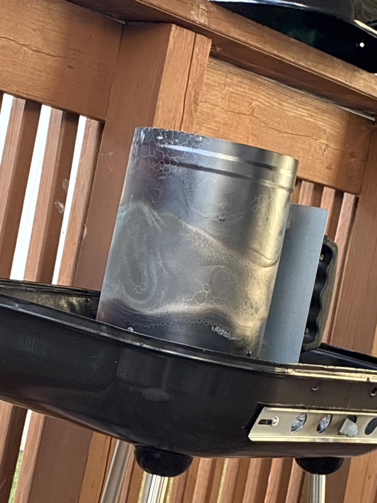 Amazon Basics Charcoal Chimney Starter for Grills and Barbecues, Galvanized Steel, 6.6 Pound Capacity, Heat-Concentrating Design, Silver, 1-Pack customer photo 2