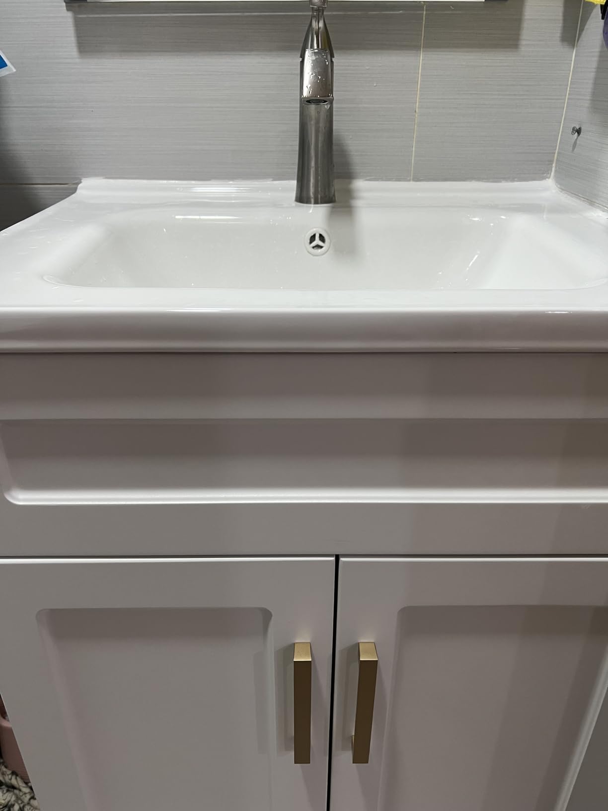 Ymise Bathroom Vanity with Sink, 24-Inch Bathroom Vanities Cabinet with Large Storage Space, Wooden Bathroom Sink Cabinet, White customer photo 1