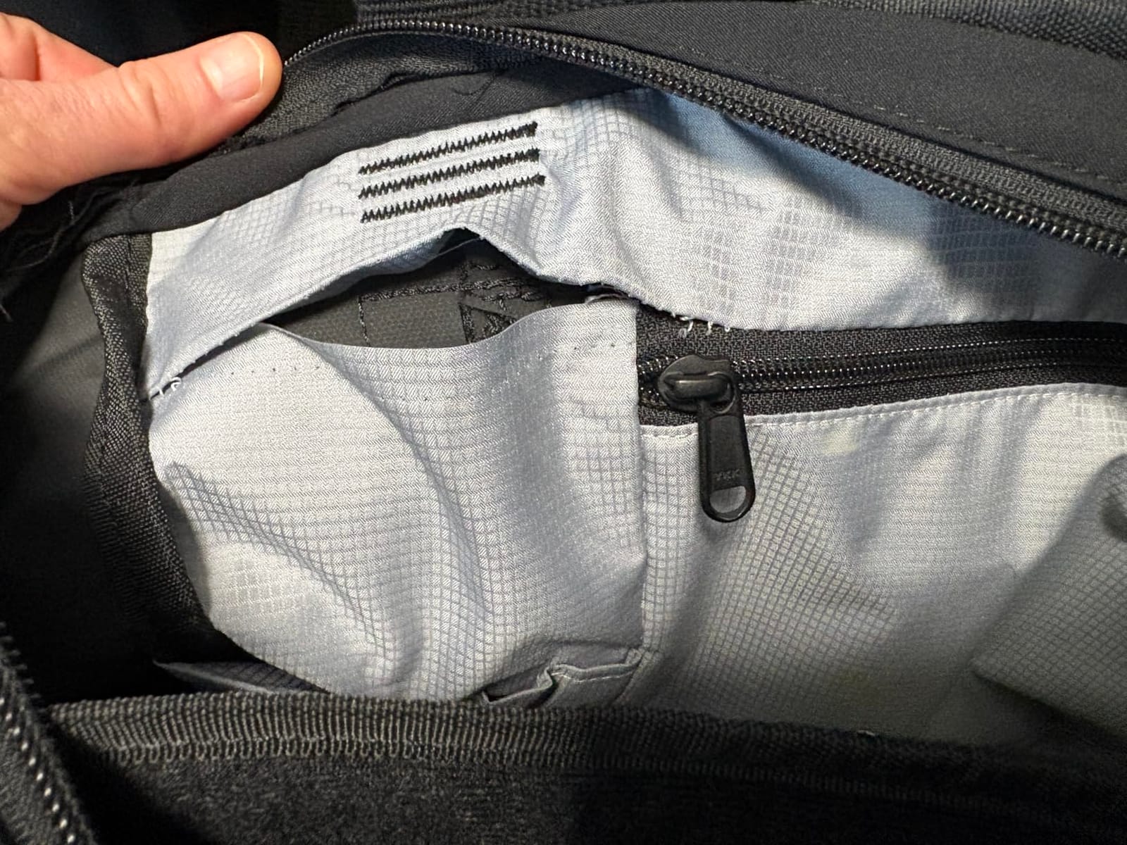Carhartt Classic 21L Laptop Tote customer photo 1