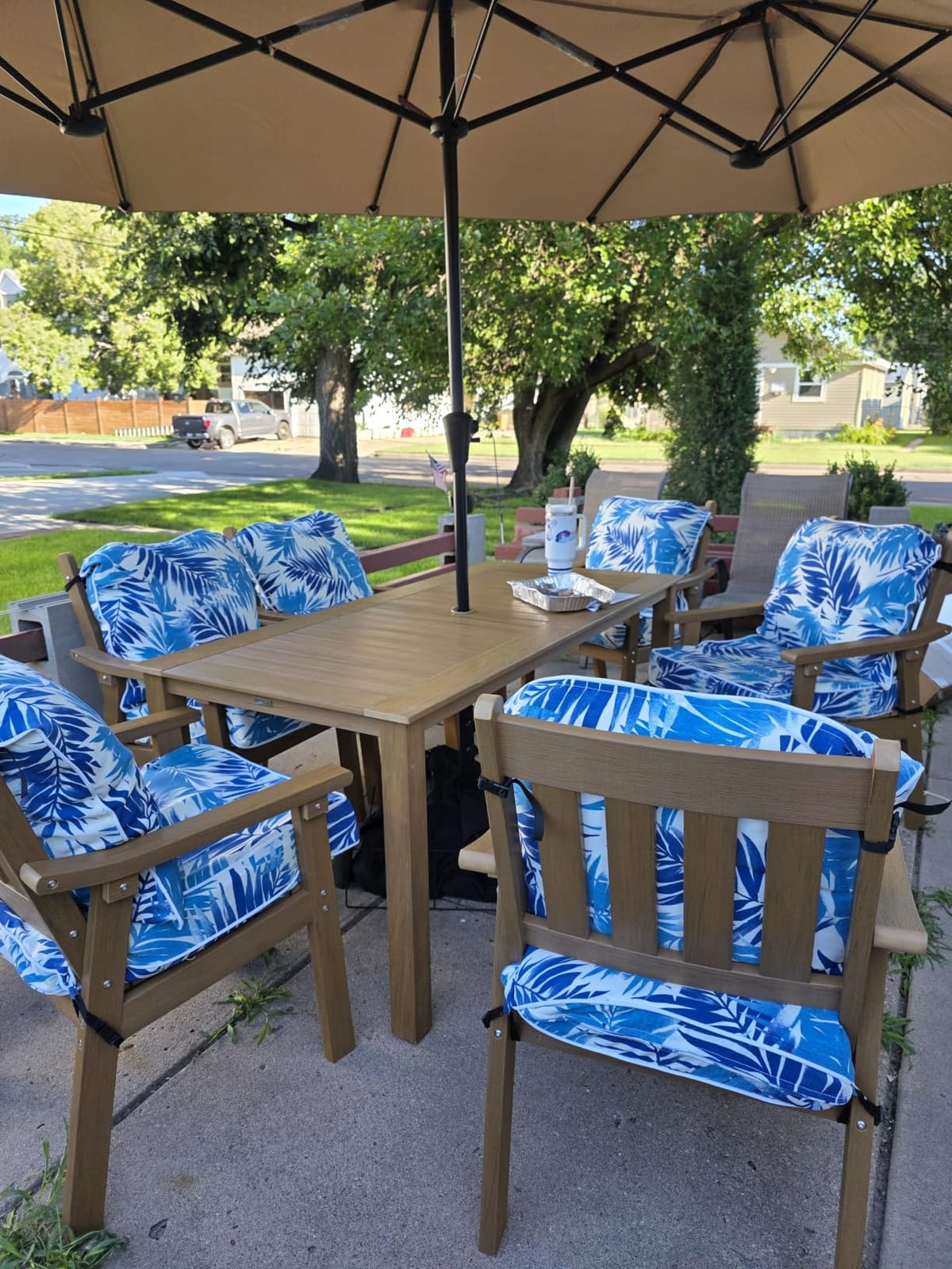 YEFU 7-Piece Patio Table Set, All-Weather HIPS, Metal Aluminum Frame, Teak | Outdoor Table and Chairs Dining Furniture Set with Umbrella Hole, Modern Plastic Dining Sets 6 Person for Outside Deck customer photo 2
