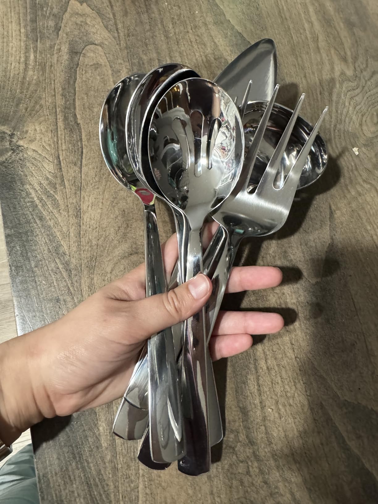 Oster Eastleigh 6-Piece Stainless Steel Hostess Set, Flatware Serving Utensil Set for Parties and Dinners, Rust-Resistant, Dishwasher Safe customer photo 1