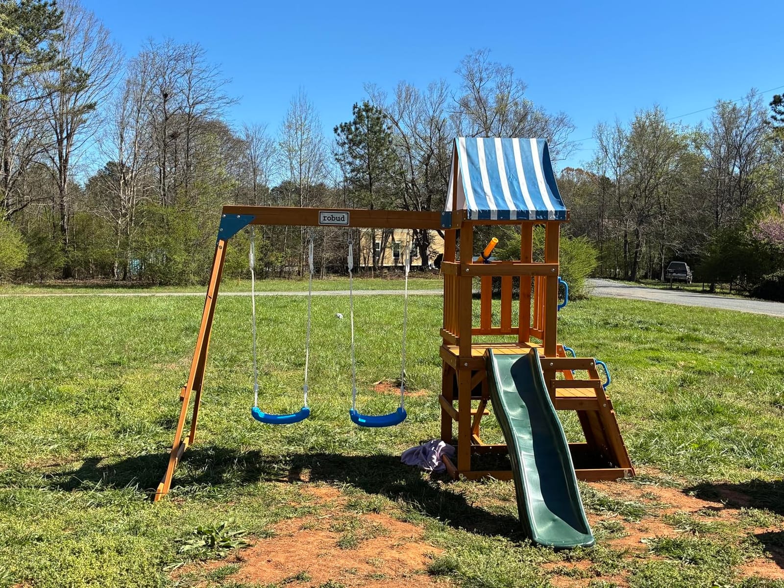 ROBUD Swing Sets for Backyard, Wooden Swing Set, All-in-One Kids Outdoor Play Equipment with Two Swings, Slide, Rock Climbing Wall, Blackboard, Telescope, Fort, Outdoor Playset for Kids & Toddlers customer photo 2
