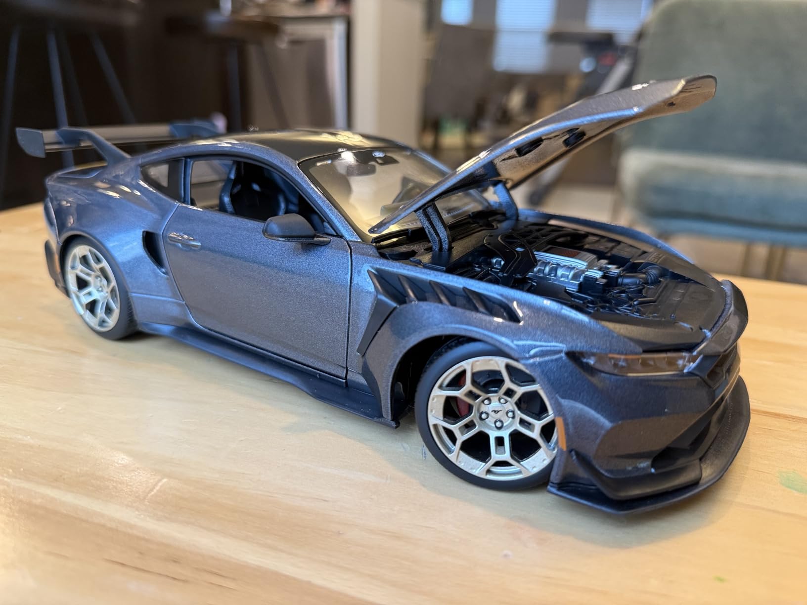 Maisto 1:18 Special Edition 2025 Ford Mustang GTD, Metallic Gray customer photo 1