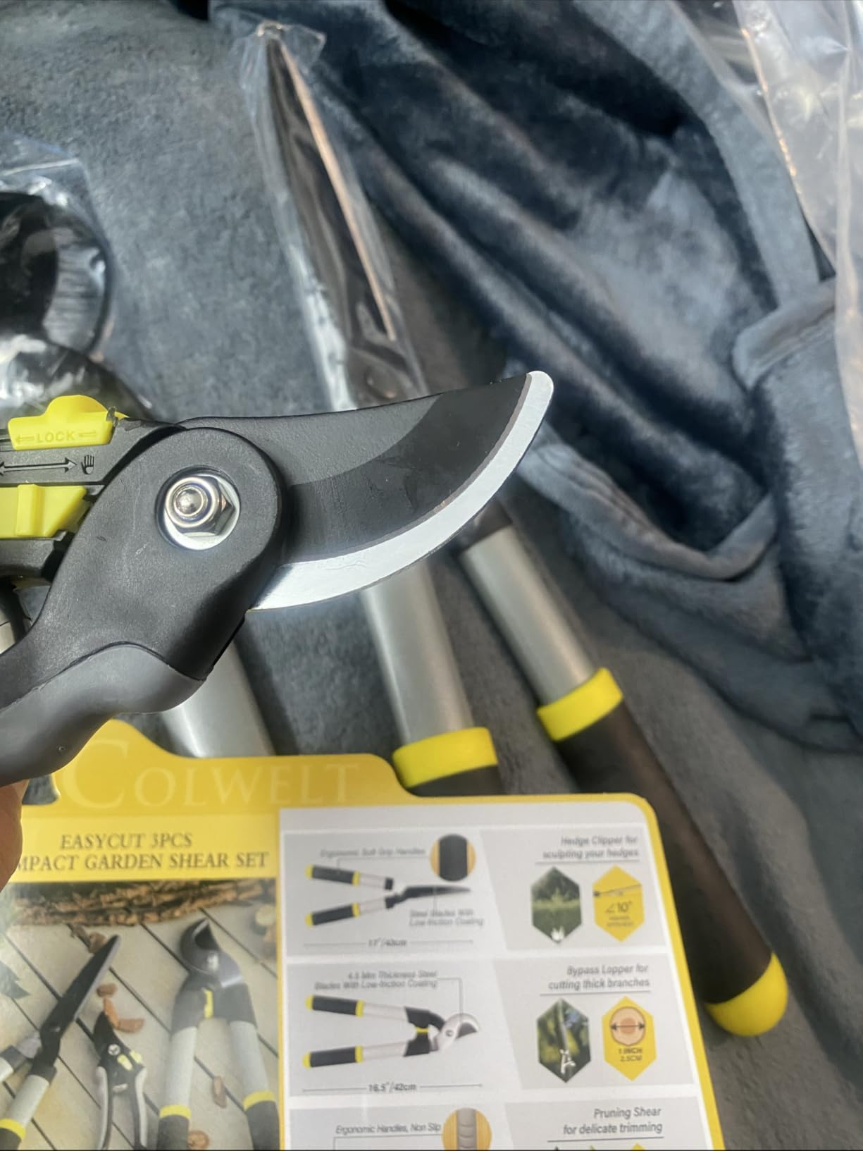 Colwelt Loppers Hedge Clippers Garden Shears 3Pcs, 17'' Gardening Scissors | Compact 17in Garden Pruning Shears Set, Hedge Shears Bypass Loppers for Tree Trimming, Tree Shrubs Care Kit with Soft Grip customer photo 1
