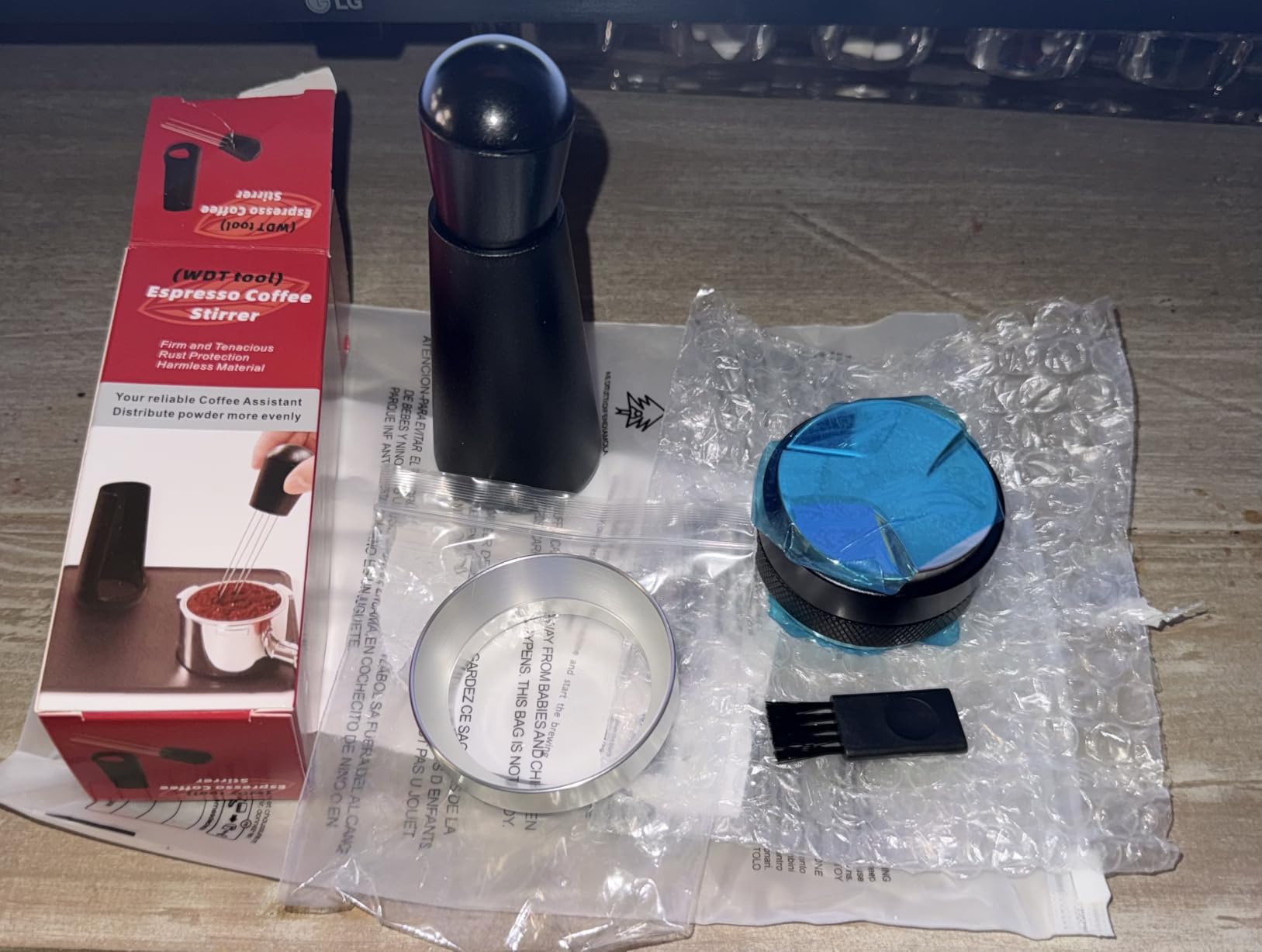 Reoszeank 51mm Espresso Accessories Kit, Coffee Distributor and Tamper Leveler, WDT Tool and Dosing Funnel Set Fits Delonghi CASABREWS and atatix 51 mm Espresso Machines and Portafilters customer photo 2