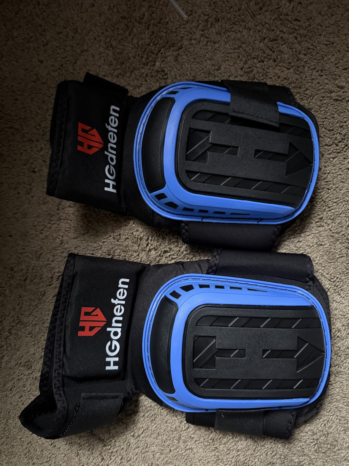 Professional Knee Pads for Work, Construction Knee Pads for Men and Women, Upgrade Thickened Foam Pads and Gel, for Roofing Gardening Cleaning Floors, Adjustable Thigh customer photo 1