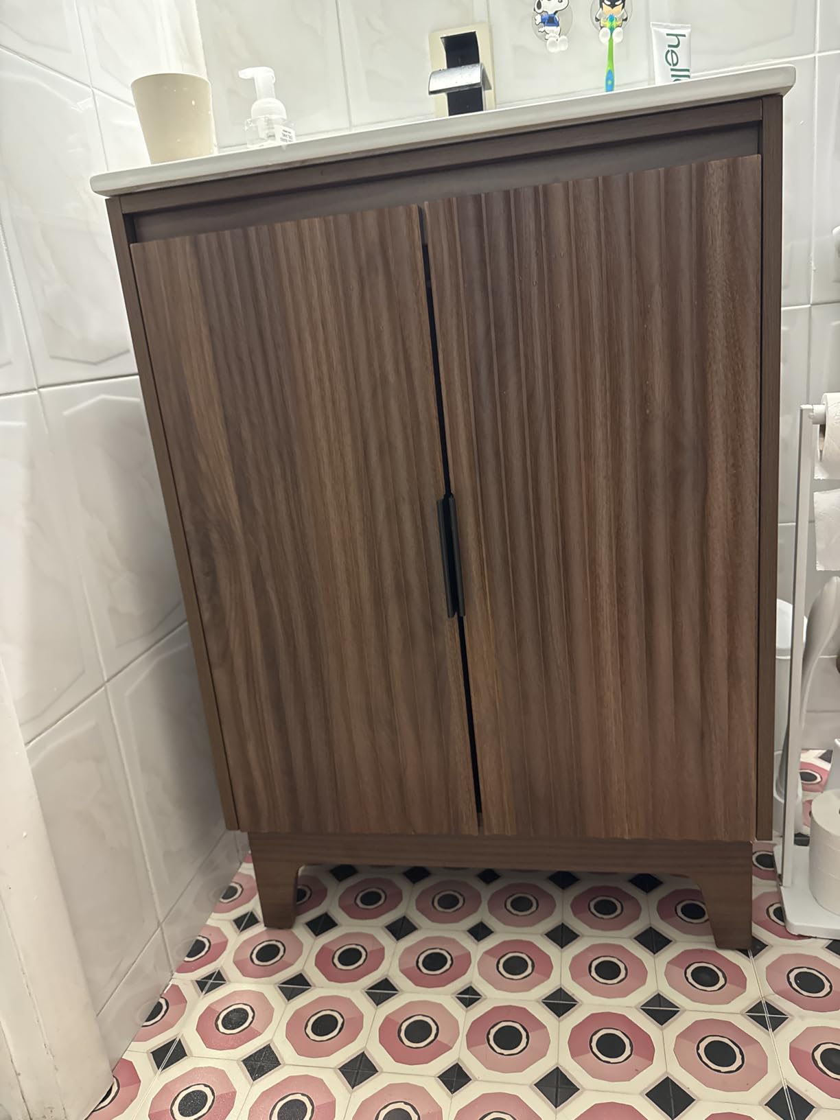 VINGLI 30 Inch Bathroom Vanity with Sink, Mid-Century Modern Vanity with Ceramic Basin and Fluted Soft-Close Doors, U-Shape Storage Shelf, Free Standing Small Bathroom Sink Cabinet Combo Set, Walnut customer photo 2