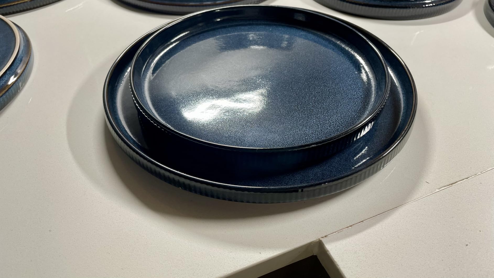 Famiware Star Stoneware Dinnerware Set, Reactive Glaze Plates & Bowls for 4 | 12-Piece Handmade Ribbed Dishes, Chip & Scratch Resistant Ceramic, Microwave & Dishwasher Safe, Rustic Modern, Deep Forest customer photo 2