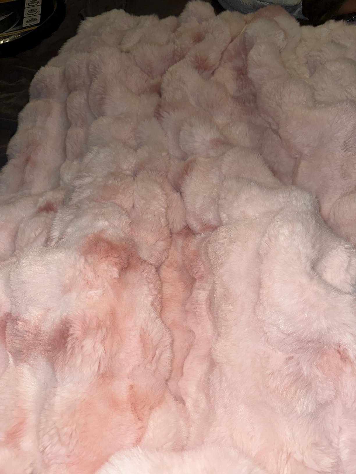 Bedsure Soft Fluffy Faux Fur Throw Blanket for Couch Cozy Gifts for Women, Fuzzy Fleece Bubble Blanket for Sofa Chair, Tie Dye Taupe Cloud Throw Coloring Bed Cover, Brown Thick Warm Plush Fall Bedding customer photo 2