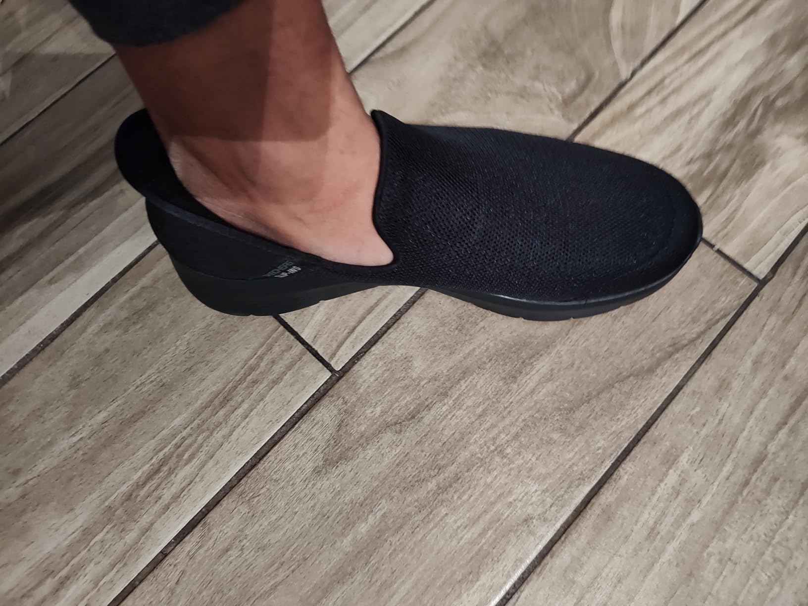 Skechers Men's Hands Free Slip-ins Go Walk Flex No Hands Sneaker customer photo 1