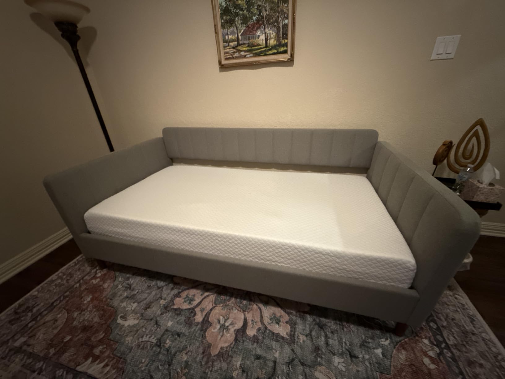 YUHUASHI Twin Size Upholstered Daybed with Wood Slat Support, Daybed Frame for Living Room, Bedroom, Guest Room, No Box Spring Needed (Grey, Twin) customer photo 1