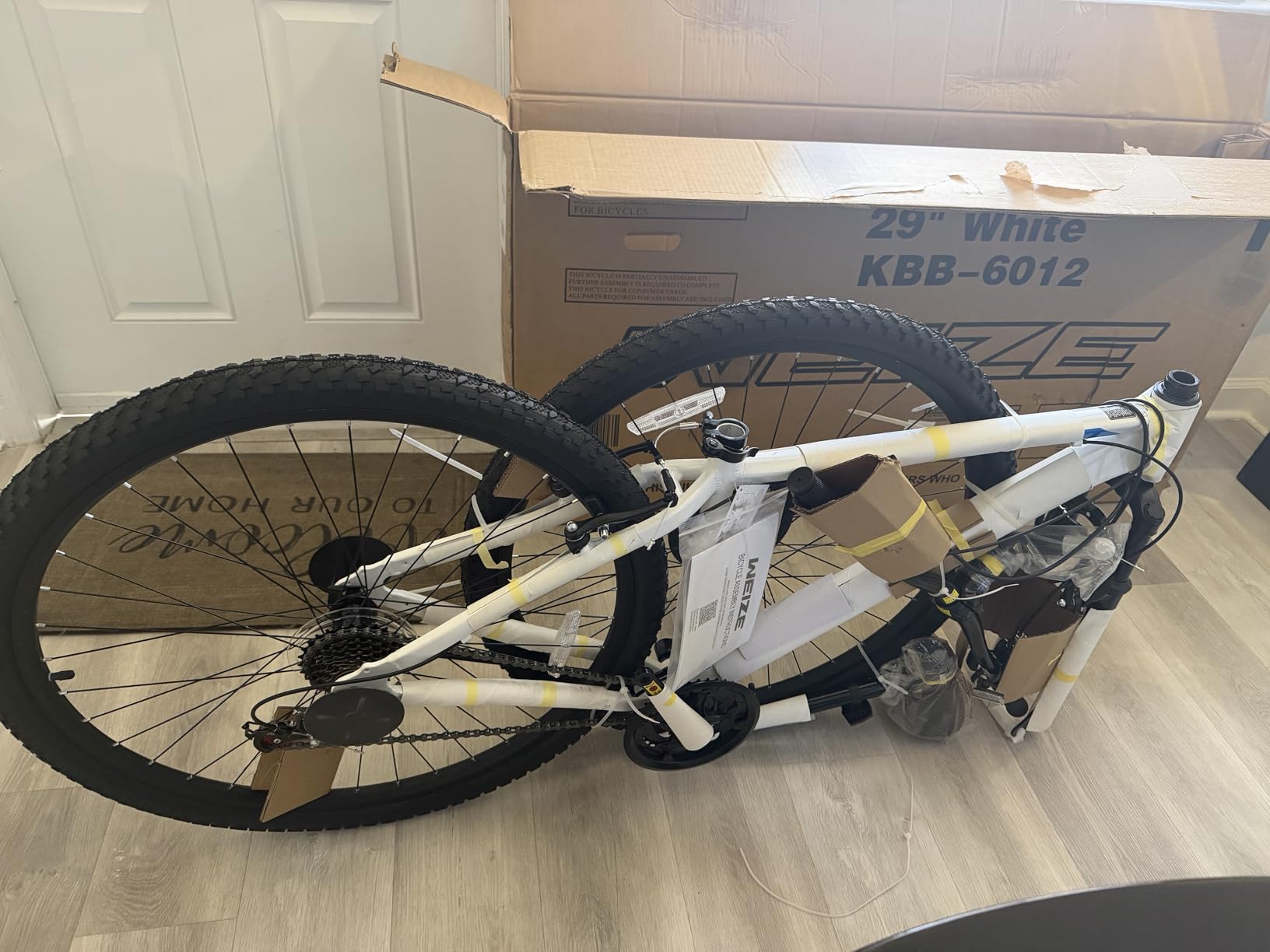 WEIZE Hardtail Mountain Bike 29 Inch MTB Outdoor Cycling Bicycle Men Women | 21 Speed Trigger Shifter, Aluminum Frame, Comfort Saddle, Suspension Fork, Multiple Color customer photo 2