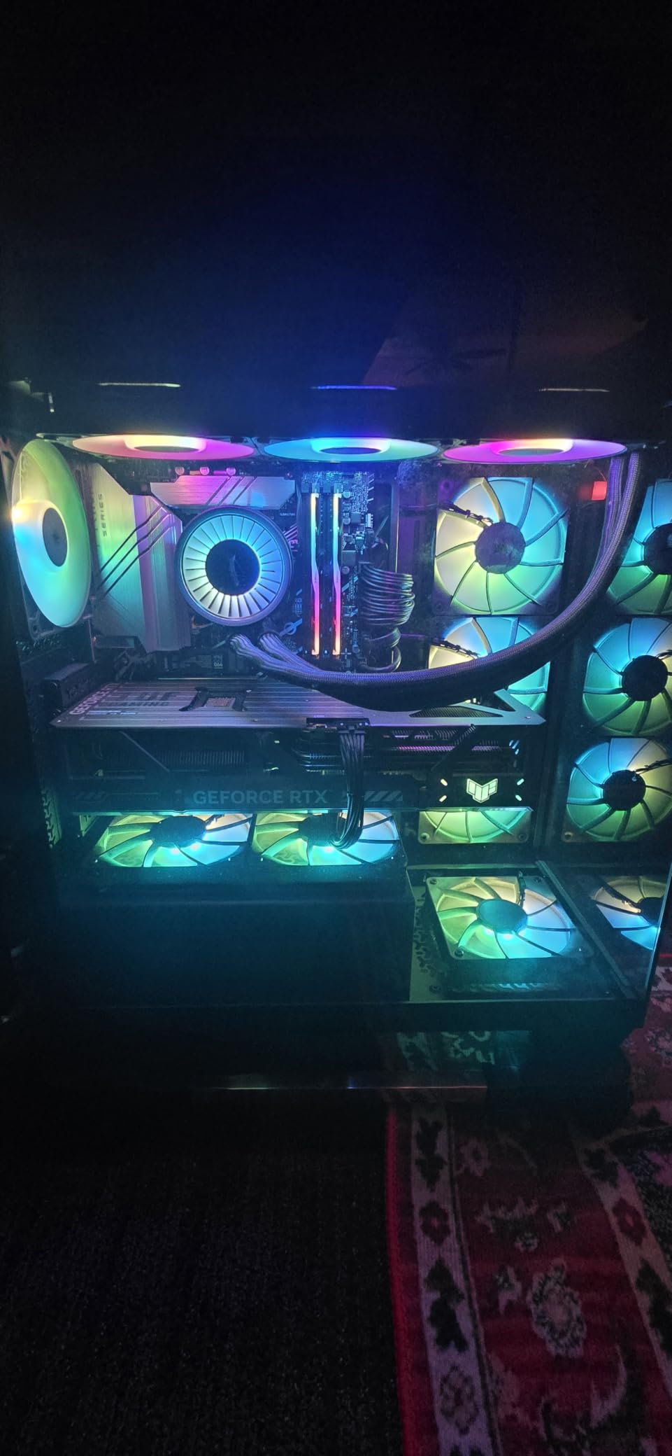 CORSAIR 3500X RS ARGB Panoramic Mid-Tower PC Case – Black customer photo 2