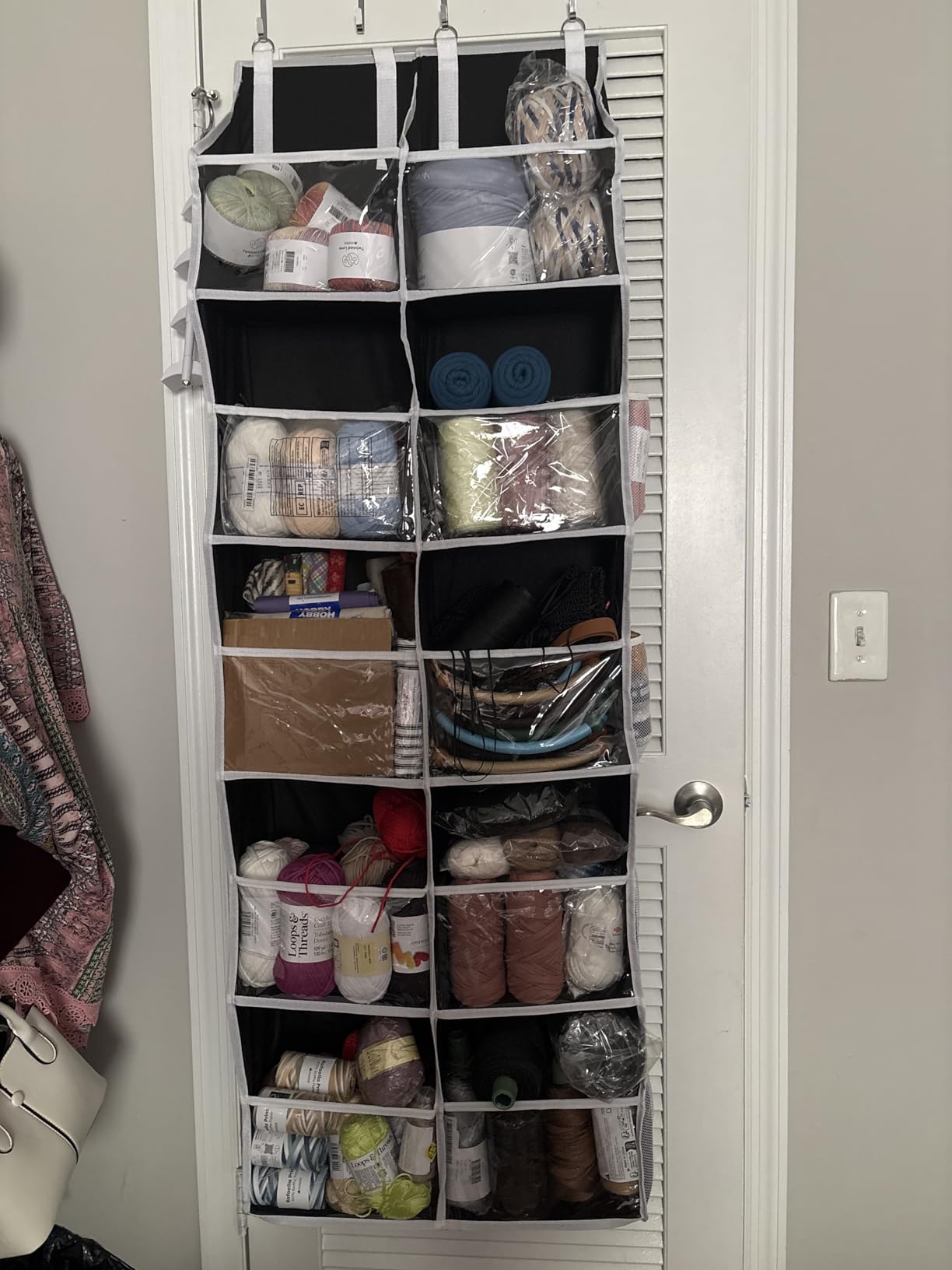 Yecaye 80lb Clear Door Hanging Yarn Storage Organizer, 10 Large Plastic Pockets & 10 Mesh Pockets Over the Door Crochet Organizer, 5 Tier Yarn Ball Storage for Knitting Needles, Gray customer photo 1