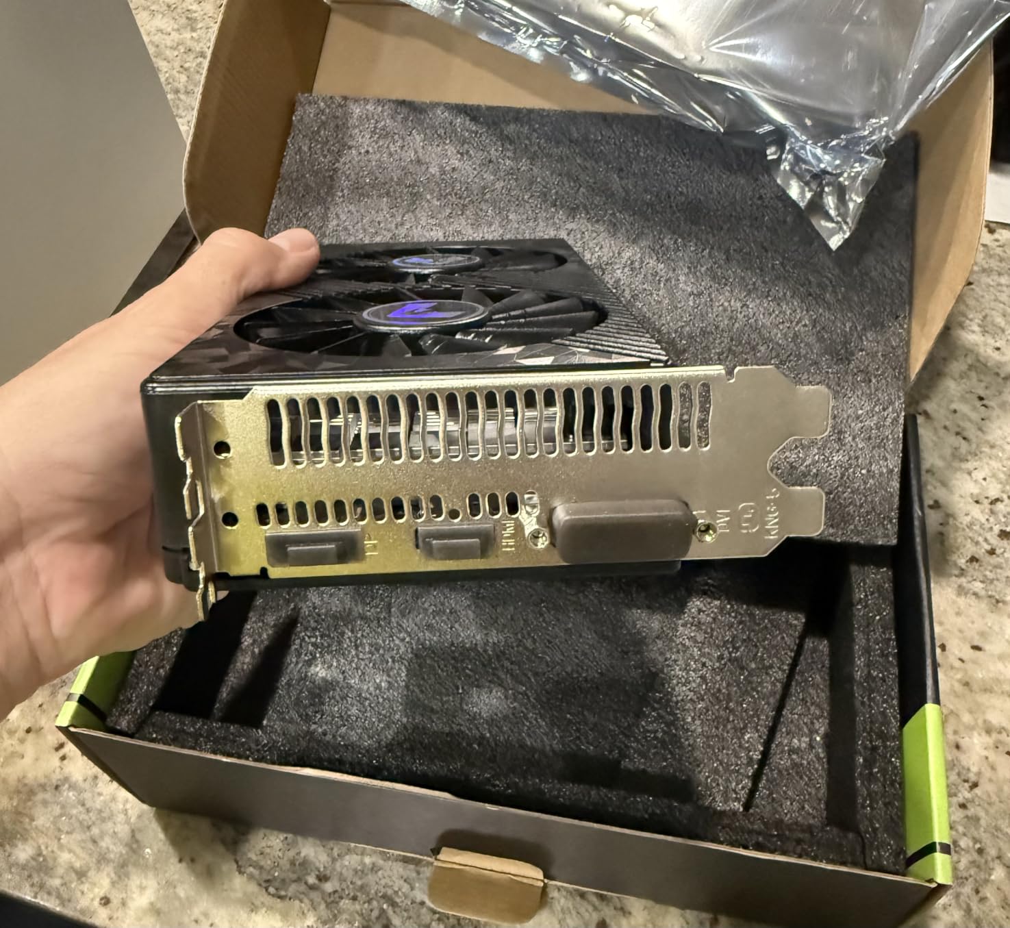 MOUGOL AMD Radeon RX 580 8GB GDDR5 Gaming Graphics Card HDMI/DP/DVI - White customer photo 1