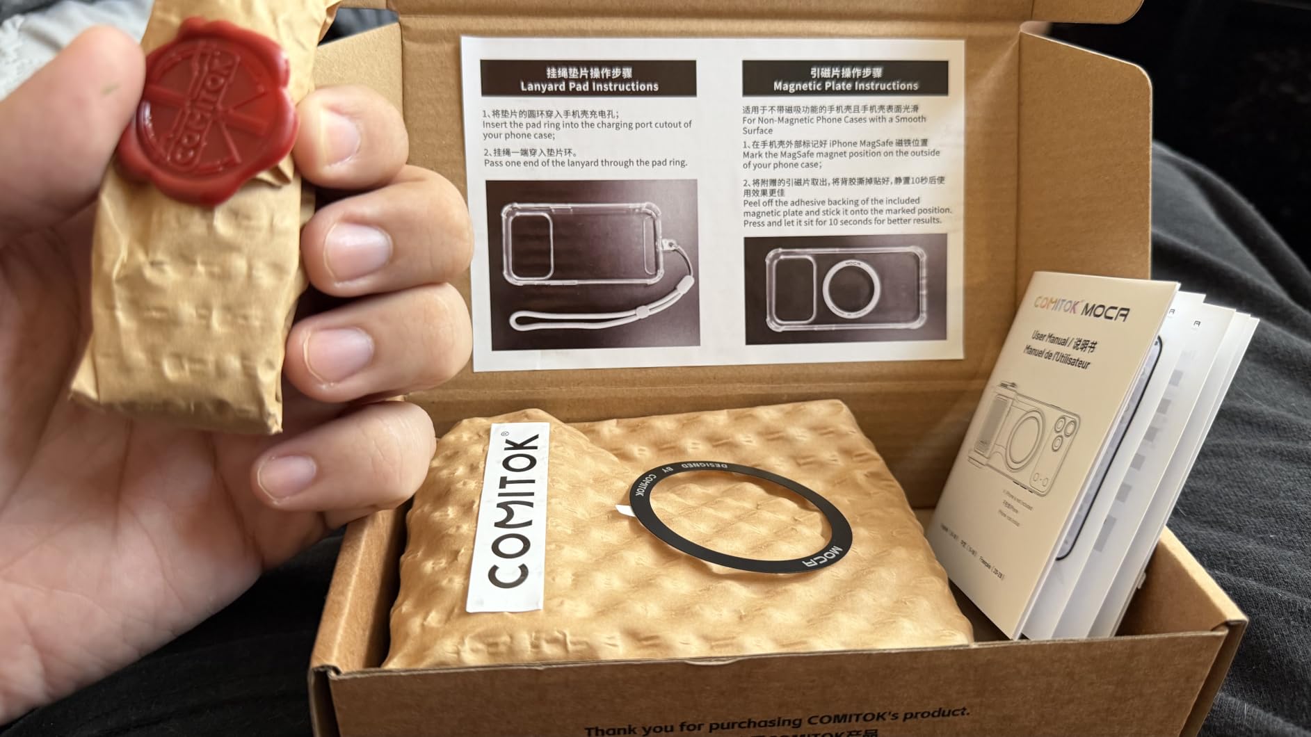 COMITOK MOCA - iPhone Camera Grip - for Native Camera Control with Removable Remote & Built-in Keychain, Magnetic Phone Camera Grip No Need App Support iOS26/17/18, Fun Shot Magnetic Grip with 1/4 Nut customer photo 1
