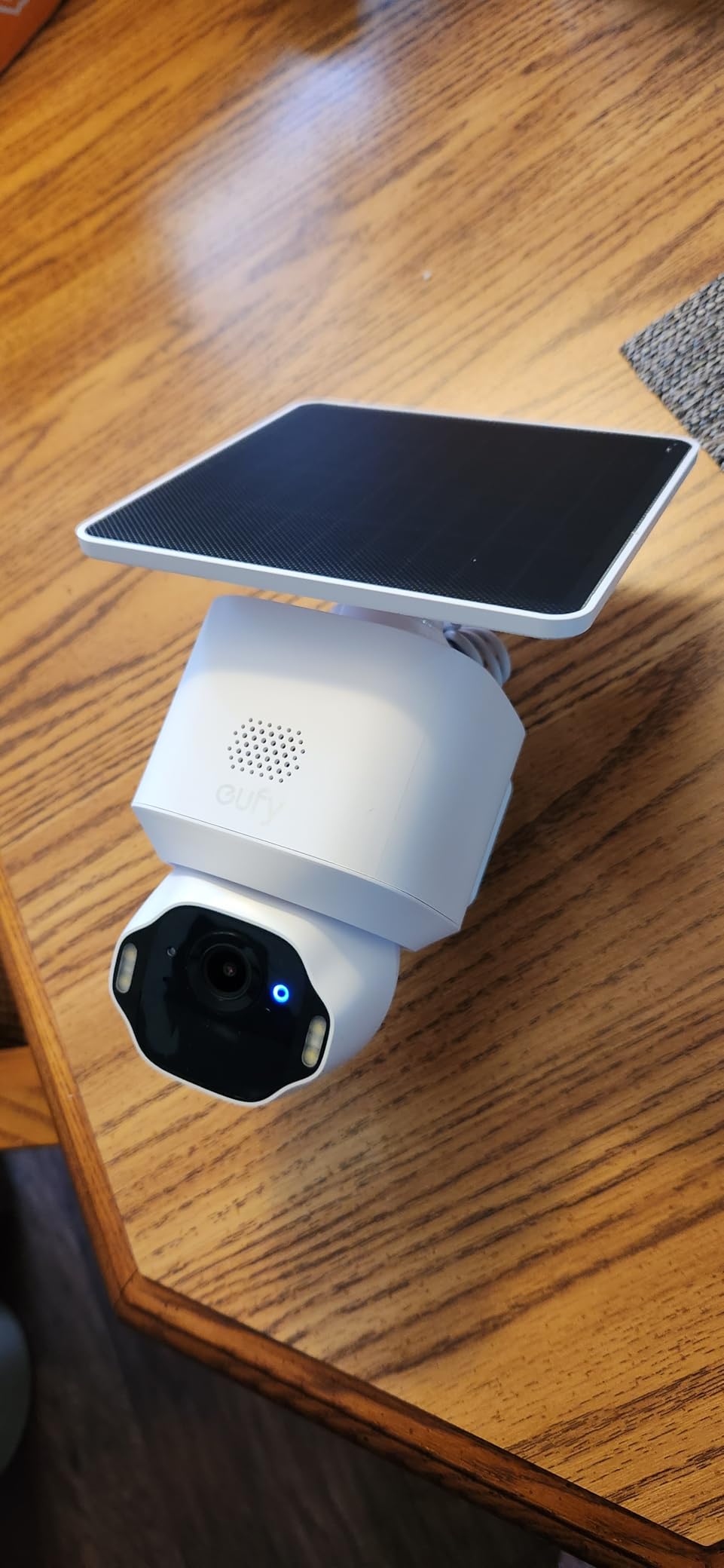 eufy Security SoloCam E42, 4K Solar Security Camera, AI Facial Recognition | AI Motion Tracking, Strobe Light, Pan & Tilt, 4K Ultra HD, Solar Powered, Up to 16TB, Smart Home Compatible customer photo 1