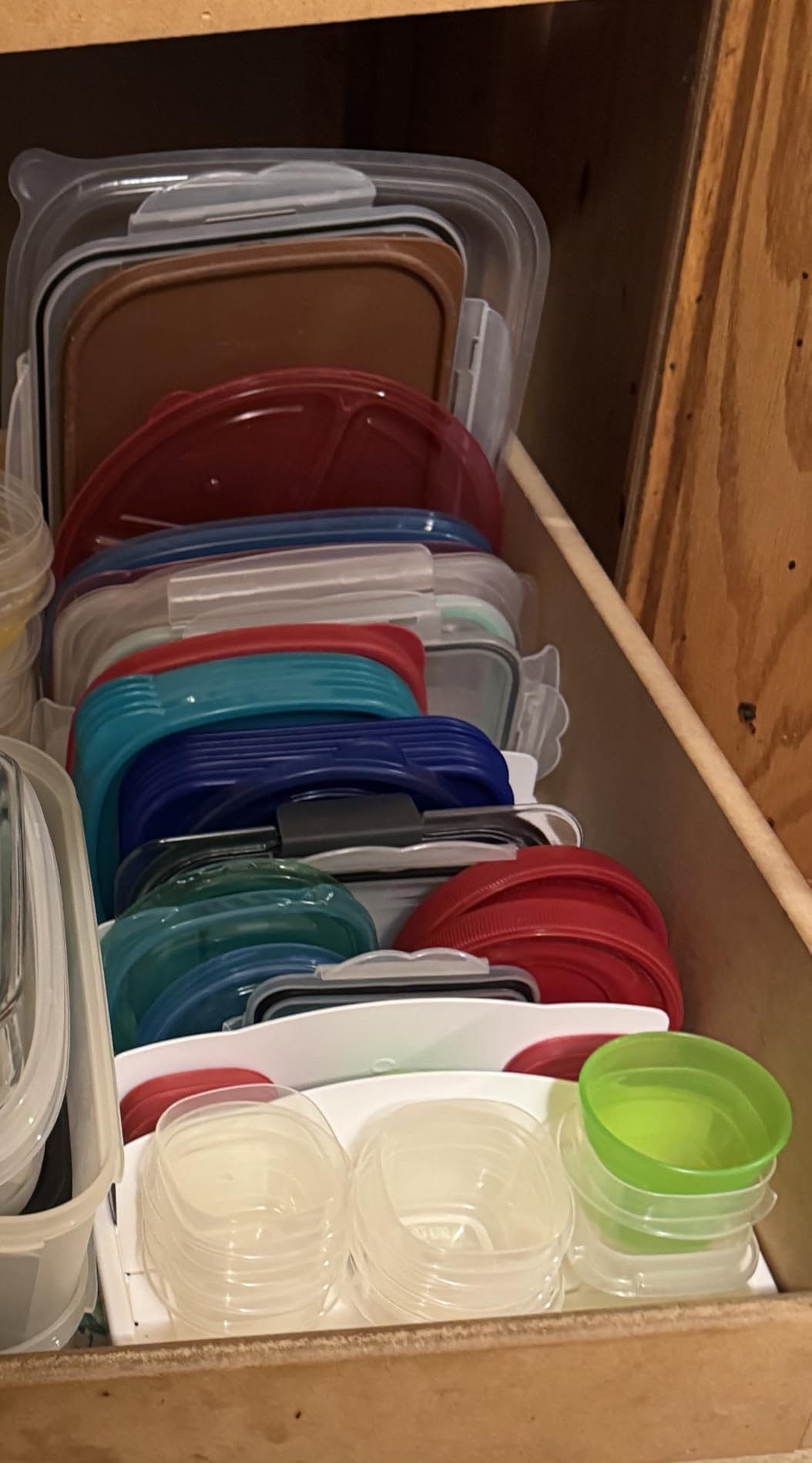 Lifewit Kitchen Cabinet Organizer for Food Contanier Lid with 7 Sections | Lid Holder with 6 Adjustable Dividers for Pantry Organizers and Storage, White, Large customer photo 1