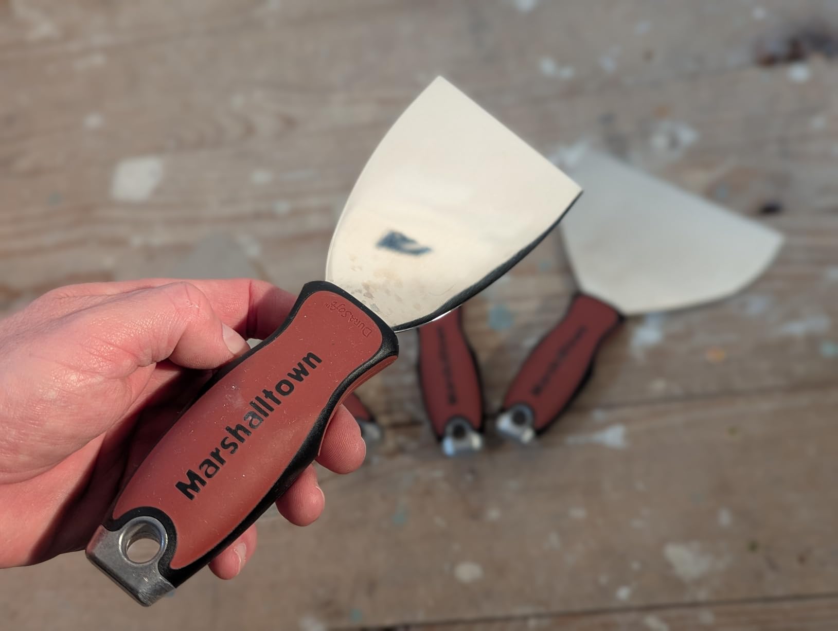 MARSHALLTOWN Joint Knife Tool Kit, Stainless Steel, Drywall Putty Knife Set | Stainless Steel 3, 4, 5 and 6 Inch Joint Knives, DuraSoft Handles, EMPACT Hammer Head, Drywall Finishing, DTKJNT1 customer photo 1