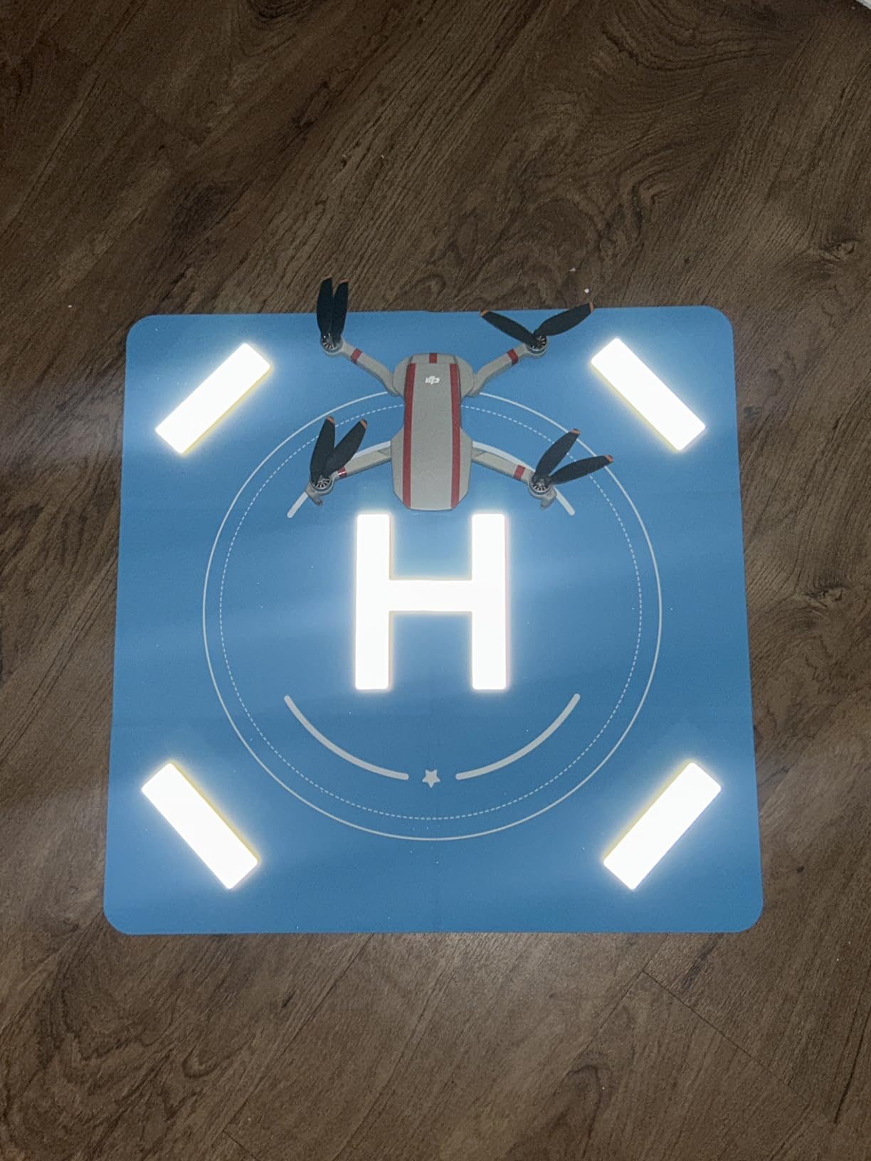 FPVtosky Nighttime Reflective Drone Landing Pad, Fast-fold Double Sided Waterproof Landig Pad Weighted for DJI Lito X1/Mini 5 Pro/ 4/3 Pro/Mini 4k / Mavic 4 / Air 3s/ Avata 2/ Neo/Flip customer photo 1