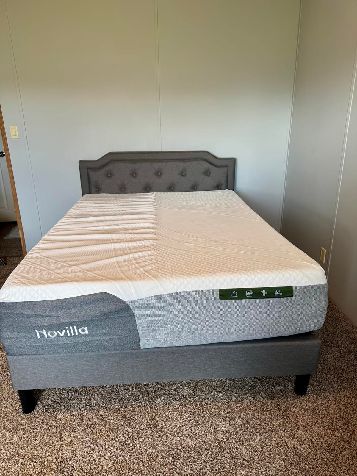 Novilla Bliss Cooling Queen Size Mattress, 12 Inch Gel-Infused Memory Foam | Mattress Queen Size in a Box with Cool-Touch Nylon Cover, Pressure Relief & Body Support with CertiPUR-US Certified Foam customer photo 2