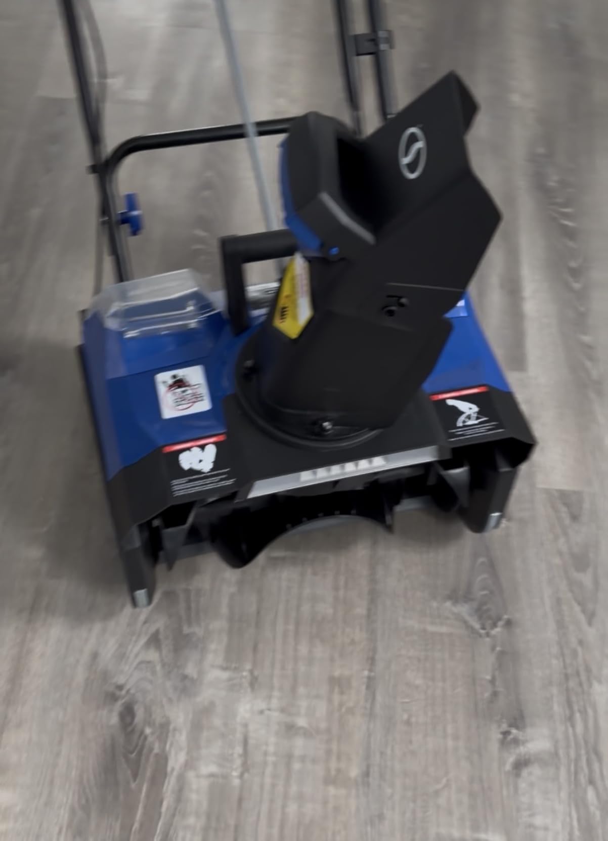 Snow Joe IONMAX 48V Cordless Electric Snow Blower Machine, 24V-X2-SB18-GO | 18 Inch, Powered Single-Stage Thrower with LED Light customer photo 2