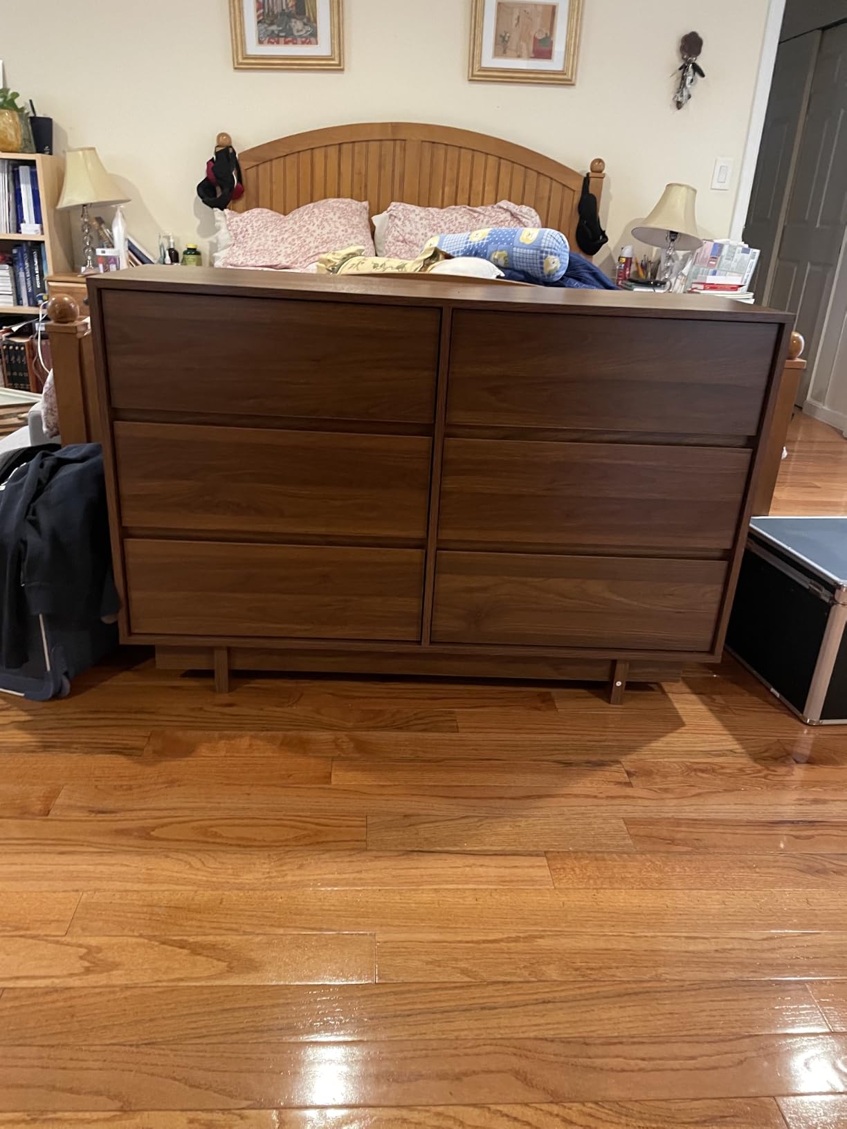 HOUROM Walnut Dresser for Bedroom, 59in Modern 9 Drawer Chest of Drawers | 59 inch wide walnut dresser with 9 spacious drawers, minimalist linear design and sturdy base.storage for bedroom & hallway customer photo 2