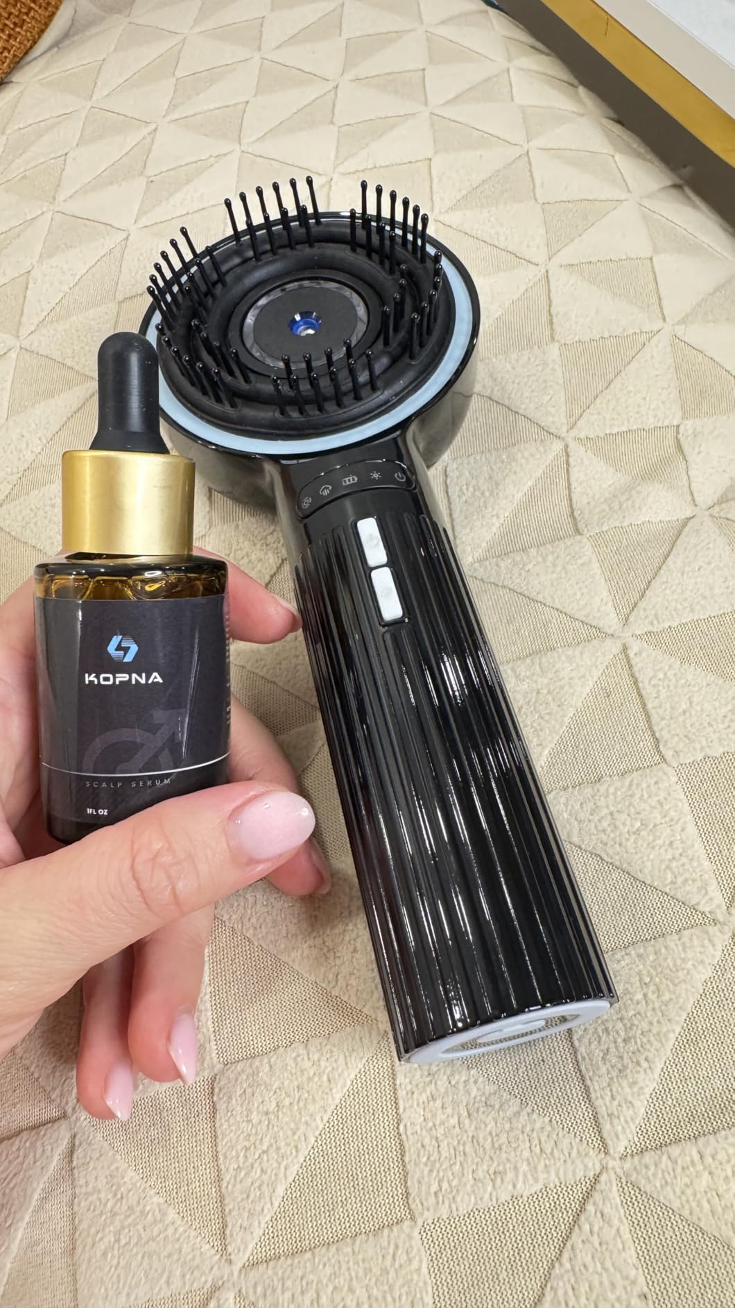 2-in-1 Electric Scalp Massager with Nano Mist Serum Applicator, Waterproof Rechargeable Head & Scalp Massage Brush with Moving Massage Teeth for Relaxing Scalp Care and Hair Care Routine customer photo 2