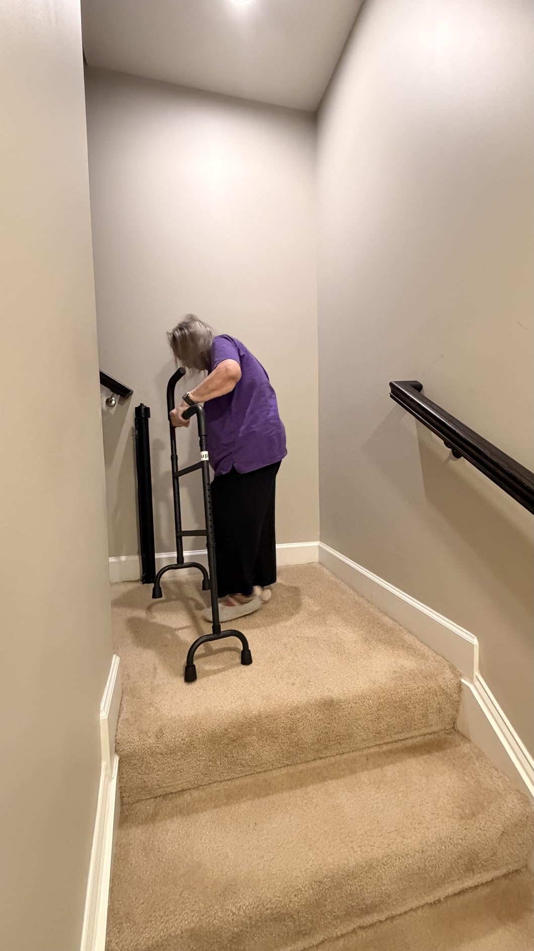 20-Level Adjustable Stair Climbing Assist Cane | For Seniors & Post-Surgery Recovery, Sturdy & Lightweight, Provides Additional Support customer photo 2