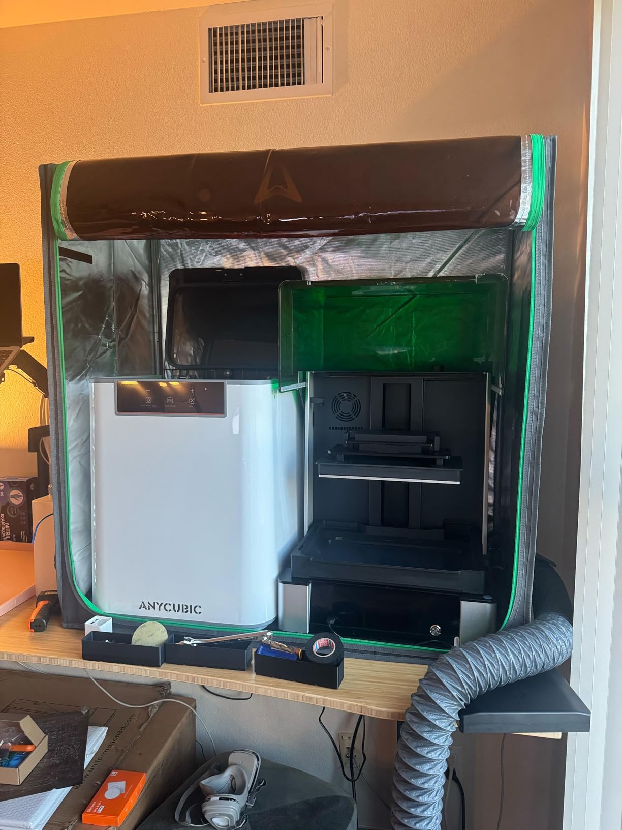 Official Resin 3D Printer Enclosure with Fan Interface, 1000x500x1000mm Extra Large Space 3D Print Cover, Constant Temperature Dustproof Isolate Noise, Compatible with LCD Resin UV 3D Printer customer photo 2