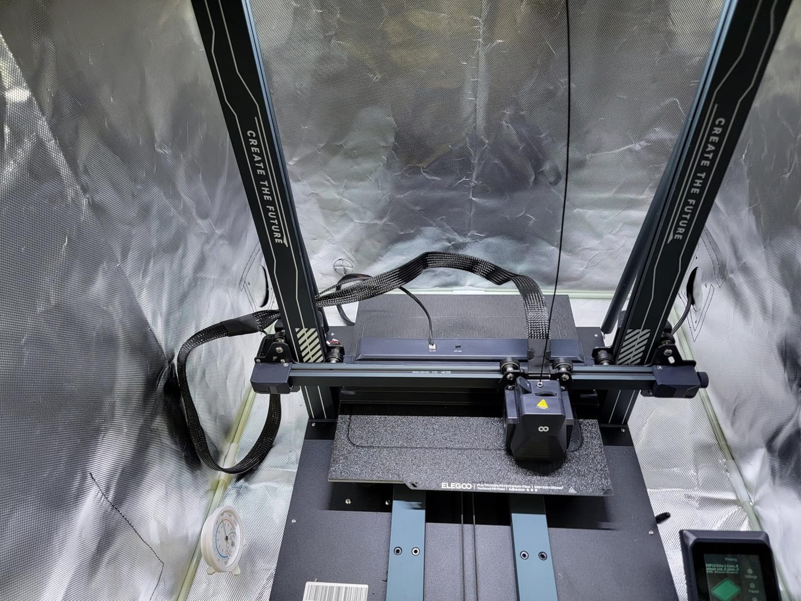 VEVOR 3D Printer Enclosure, Dustproof Waterproof Oxford Cloth 3D Printer Tent, Constant Temperature Protective Case with LED Lighting, Compatible with Creality/ELEGOO/Anycubic Multiple Popular Models customer photo 2