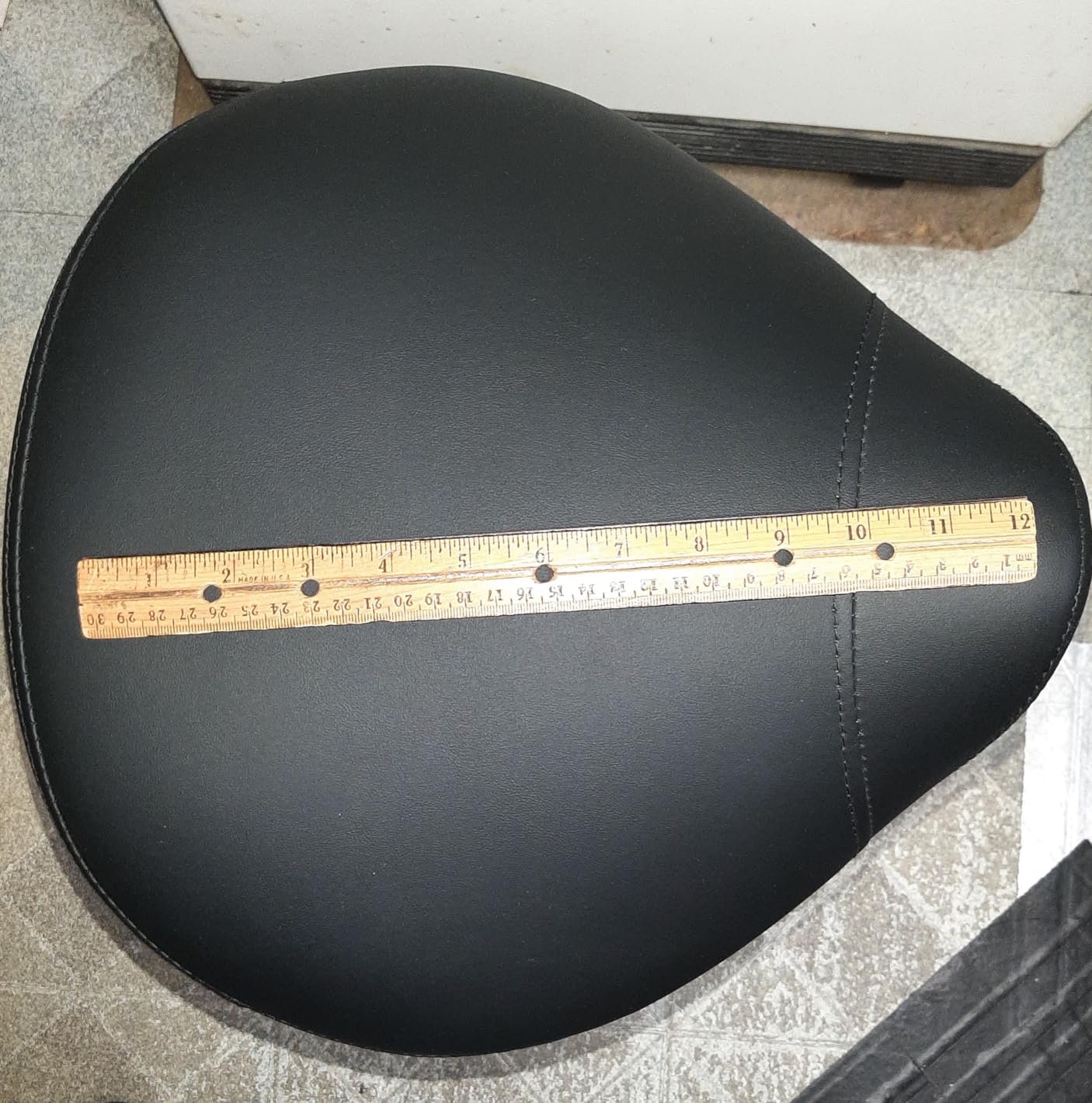 ANWBROAD Saddle Stool with Wheels, Thick Wide Saddle Seat Padding, Black | Ergonomic Swivel Adjustable Rolling Stool with PU Leather Comfortable Rolling Saddle Chair for Salon Massage Clinic customer photo 2