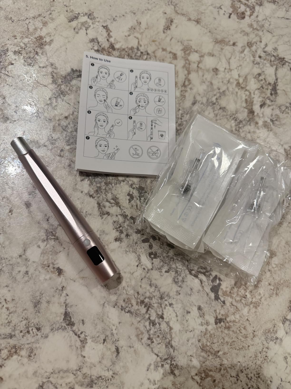 Microneedle Derma Roller for Skin, 0.25mm Microneedling Pen for Women Men Home Use customer photo 2