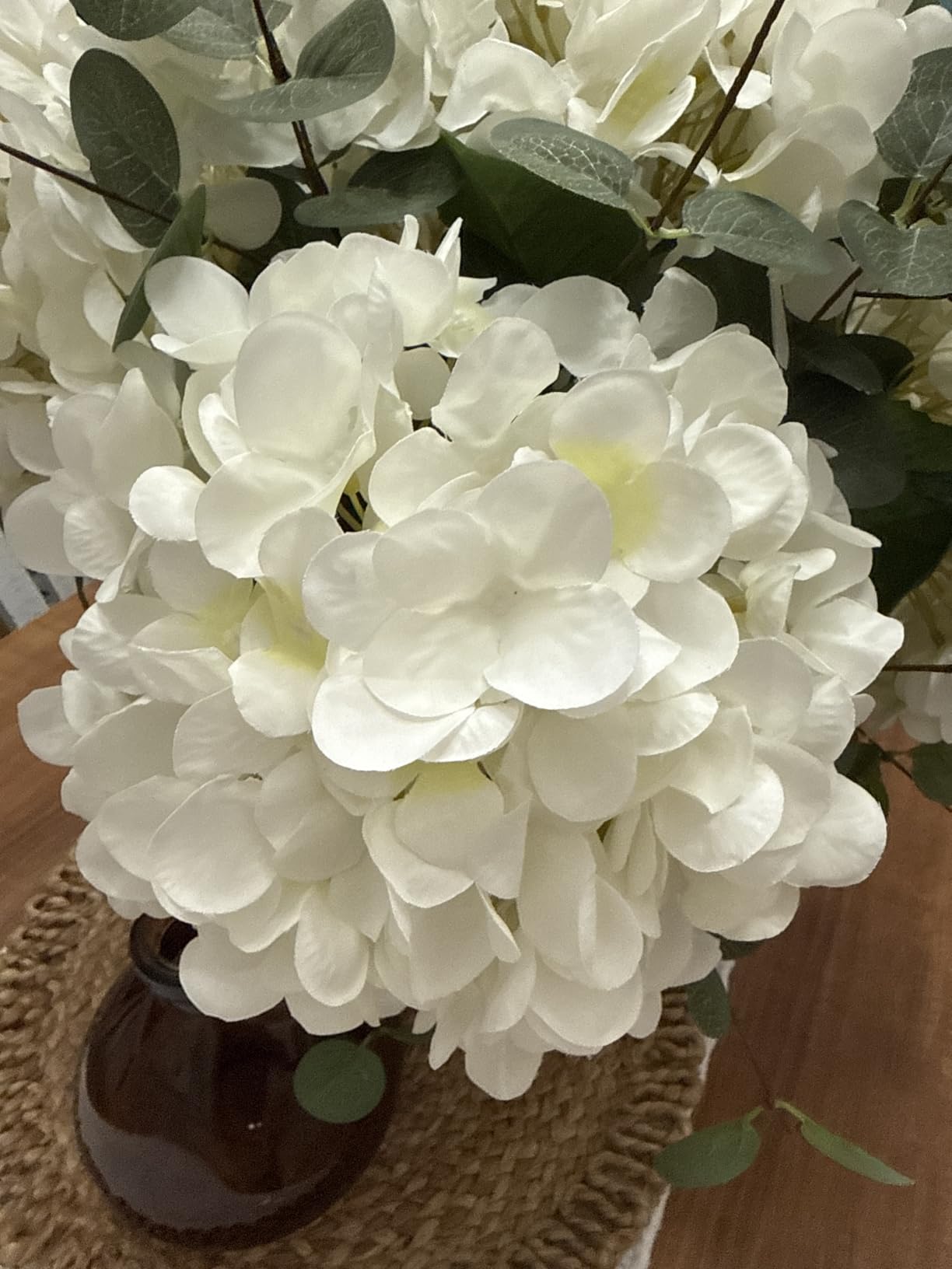 Faux Arrangement - Eucalyptus & White Hydrangea Flowers, Large Artificial Floral Greenery Centerpieces for Tables, Modern Farmhouse Decor for Dining Room, Kitchen & Coffee Table, 30 inches Tall customer photo 1