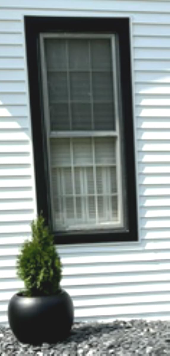 Wil&Vic89s Nova Round Fiberglass Planter 16.7H x21D Indoor Outdoor Black customer photo 1