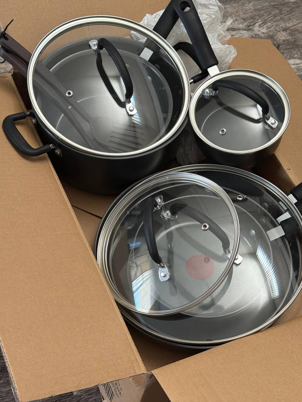 T-Fal Ultimate Hard Anodized 12-Piece Ceramic Nonstick Cookware Set, Oven Safe Up to 400F, Ceramic Pots and Pans Set, Frying Pans, Saucepan, Stockpot, Cooking Utensils, Stone customer photo 2