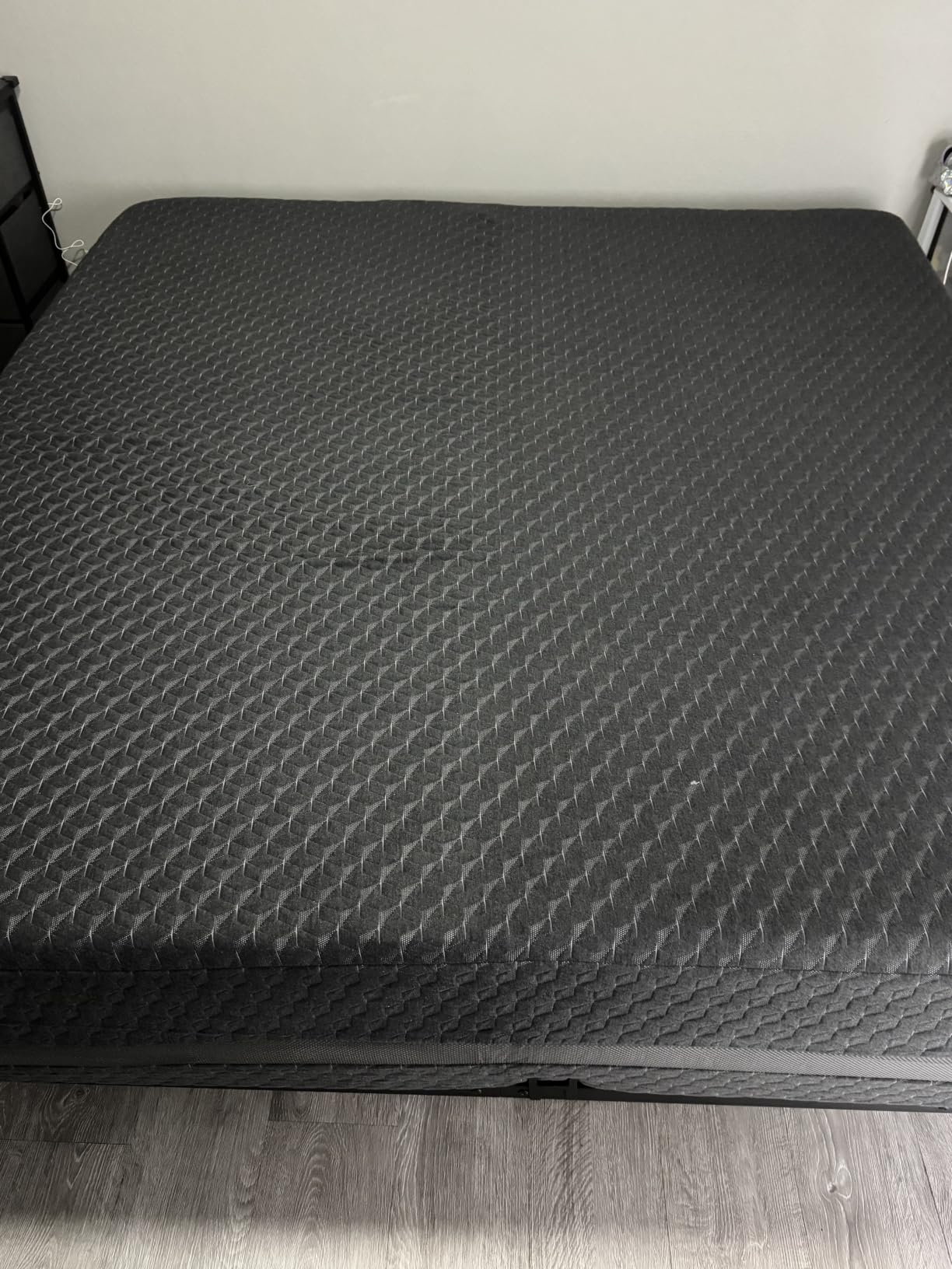 Novilla Queen Gel Memory Foam Mattress 12 Inch for Spinal Alignment customer photo 1