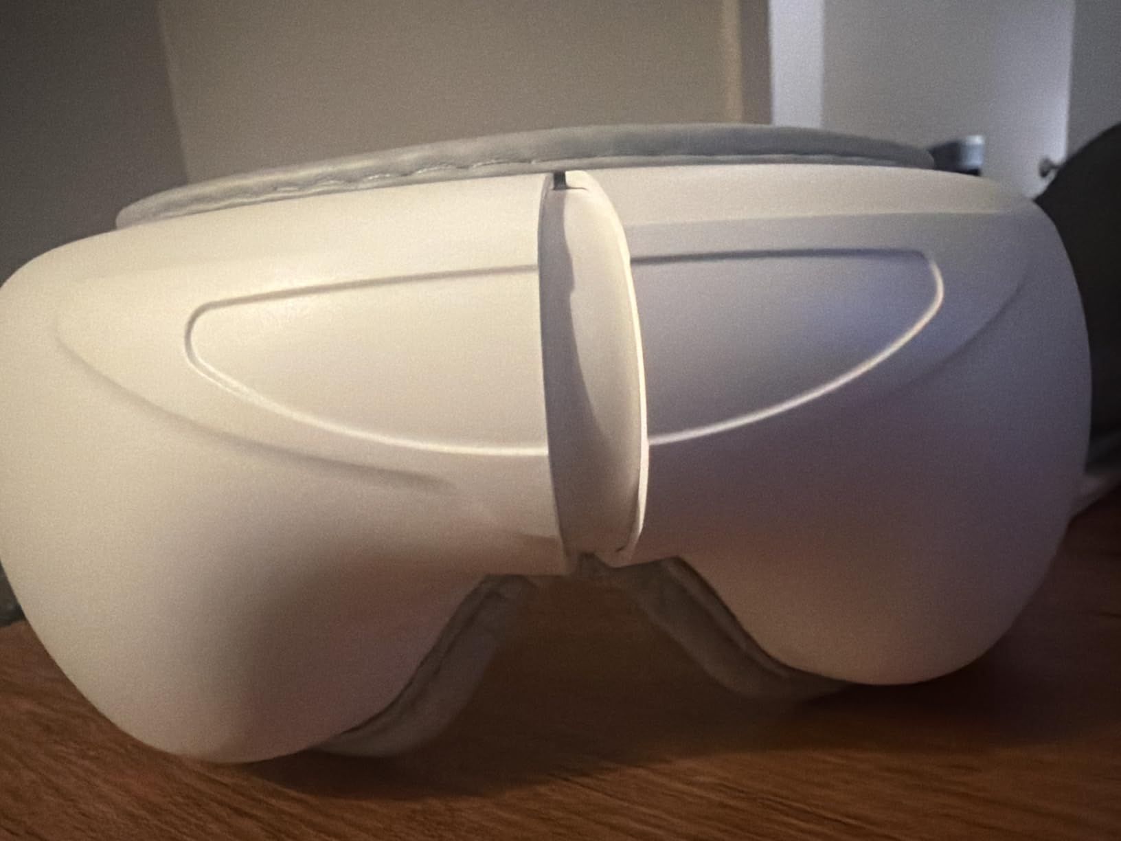 STRIDEFLOW Eye Massager with Heat, Migraine Mask & Headache Relief, FSA Eligible/HSA Eligible, Dry Eye Relief, GENTLE Warmth & LIGHT Compression, Cooling Gel Eye Mask, Foldable Rechargeable customer photo 1