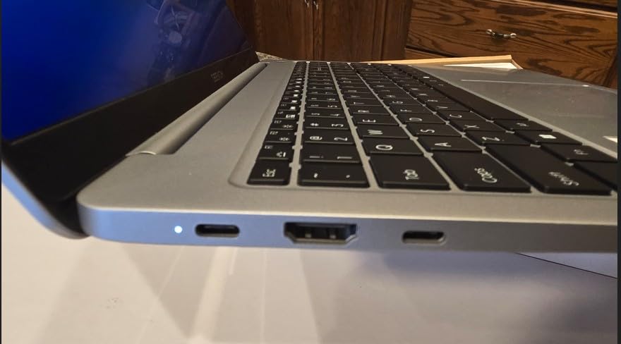 GEEKOM GeekBook X16 Pro Laptop, 16