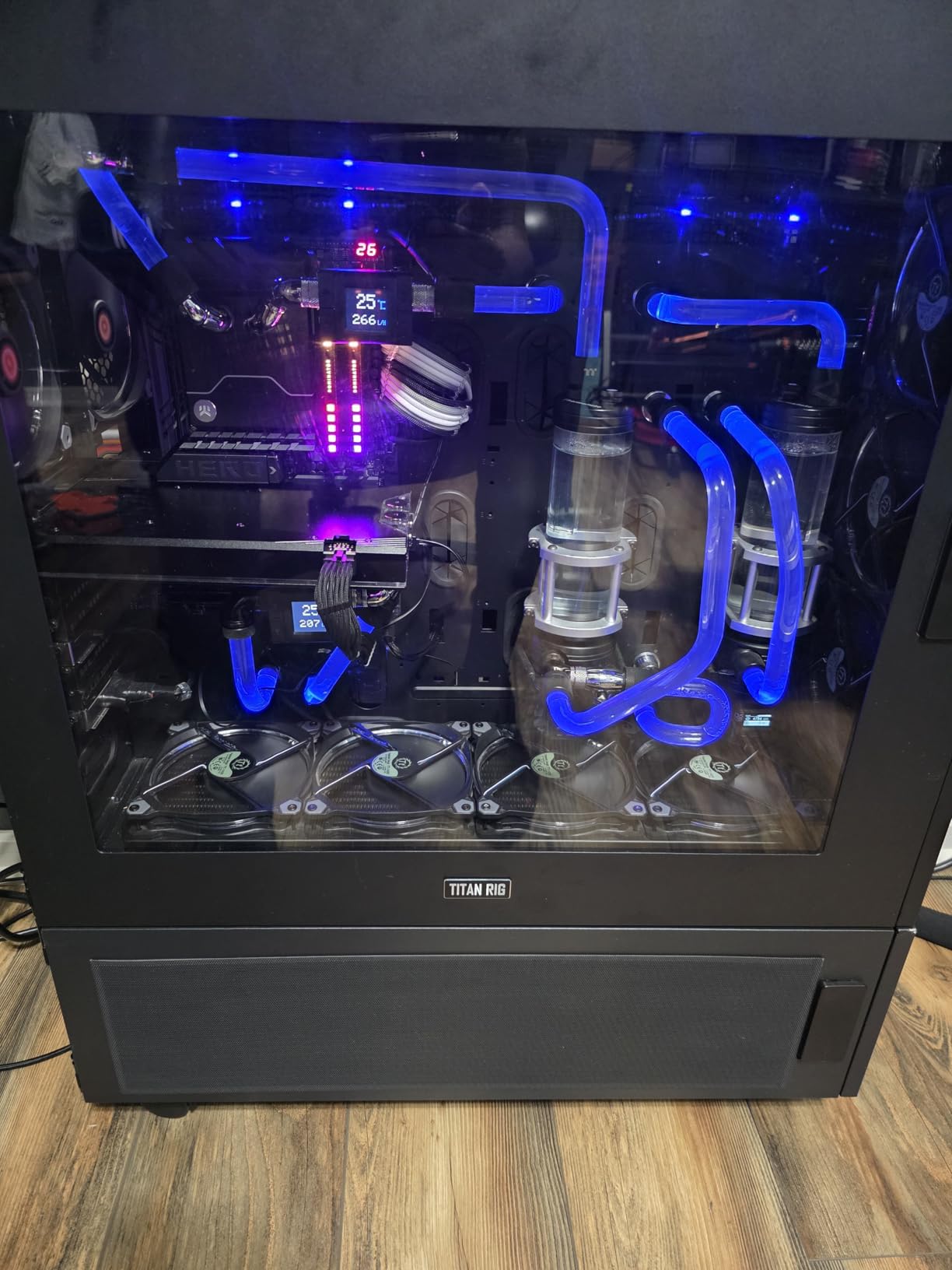 Intel Core Ultra 7 Processor 270K Plus 24 cores (8 P-cores + 16 E-cores) up to 5.5 GHz customer photo 2