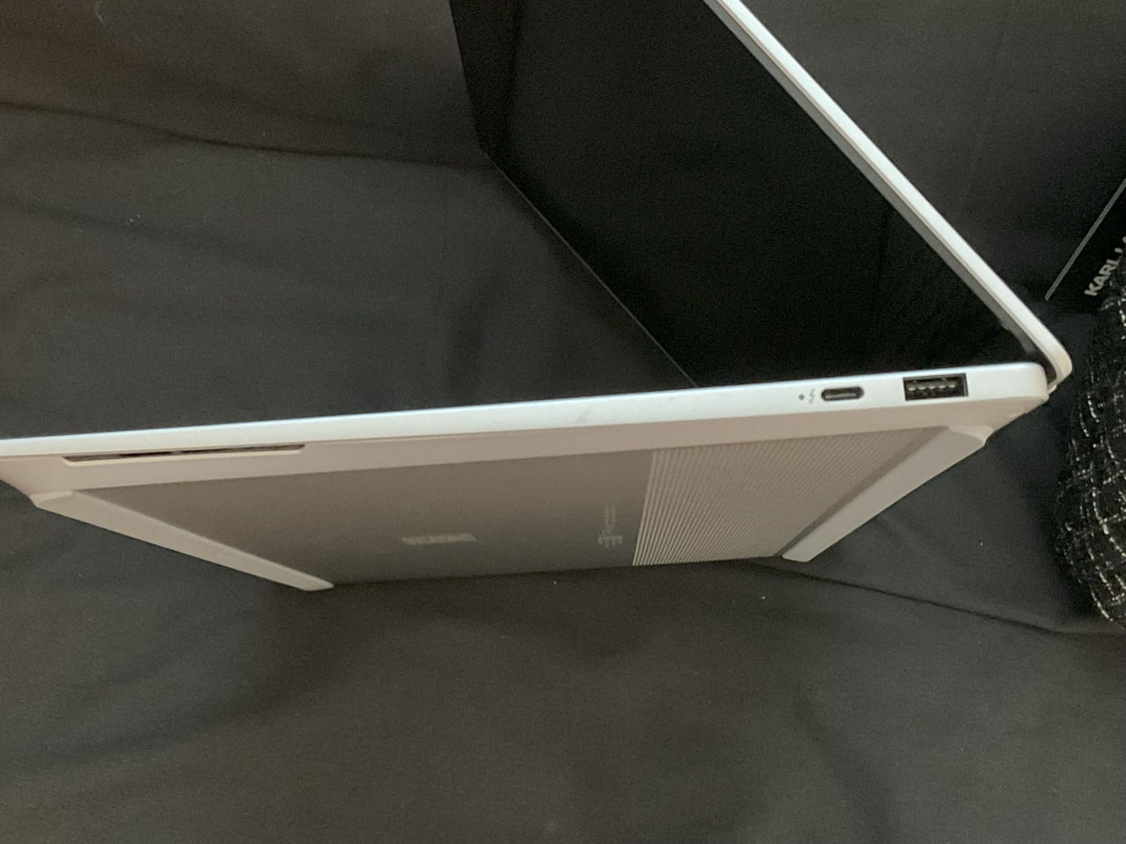 HP OmniBook X 14 inch Next Gen AI PC, 3K Touchscreen, Intel CORE Ultra 7 Processor 356H, 24 GB RAM, 1 TB SSD, Intel Graphics, Windows 11 Home, Glacier Silver, 14-ka0099nr (2026) customer photo 2