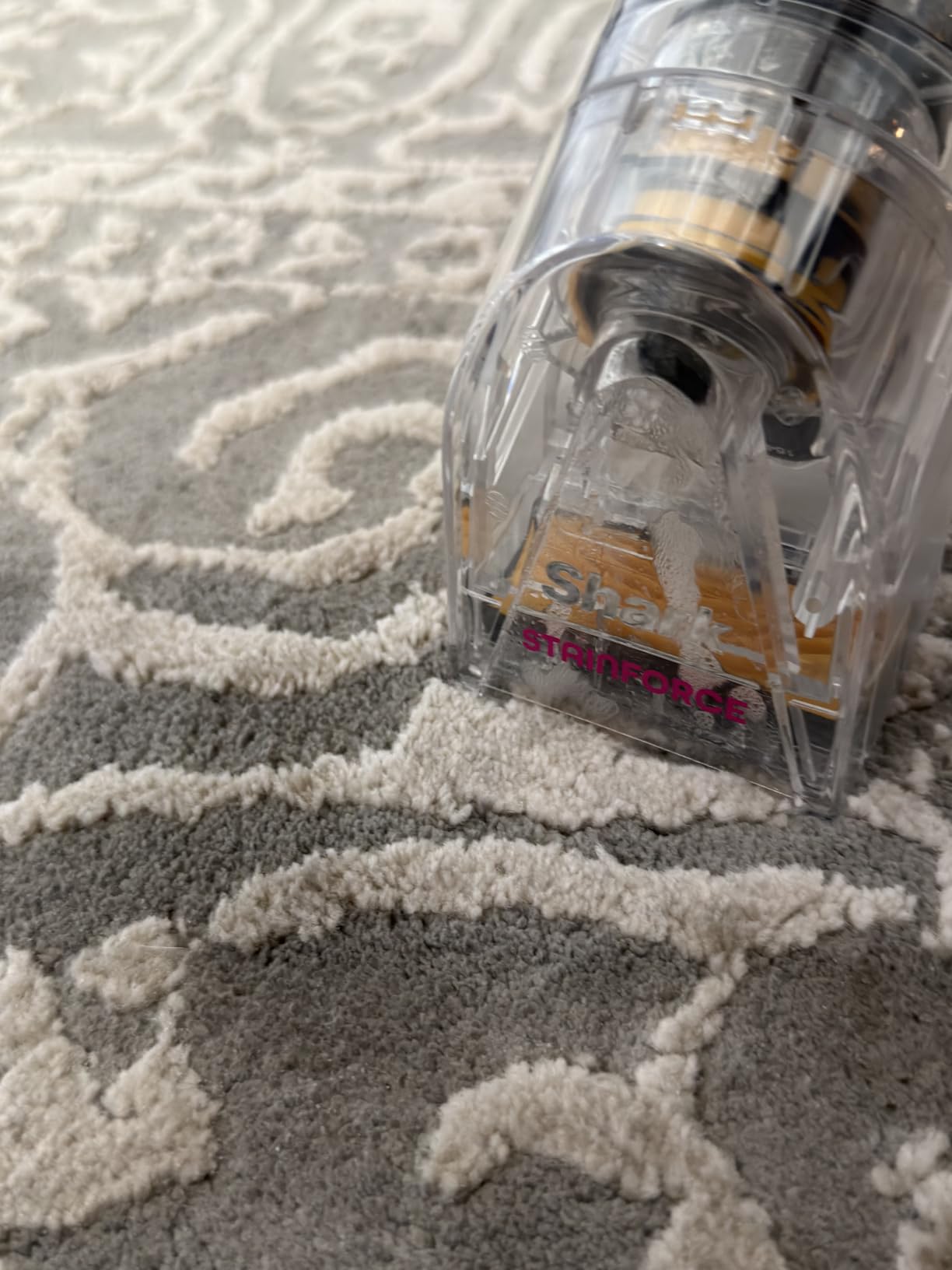 Shark StainForce Cordless Portable Spot, Stain, & Odor Remover System for Carpets, Area Rugs, Upholstery, Stairs, Cars, Accessories, and Full-Size Cleaning Solution, Beige, HX095BRN customer photo 1