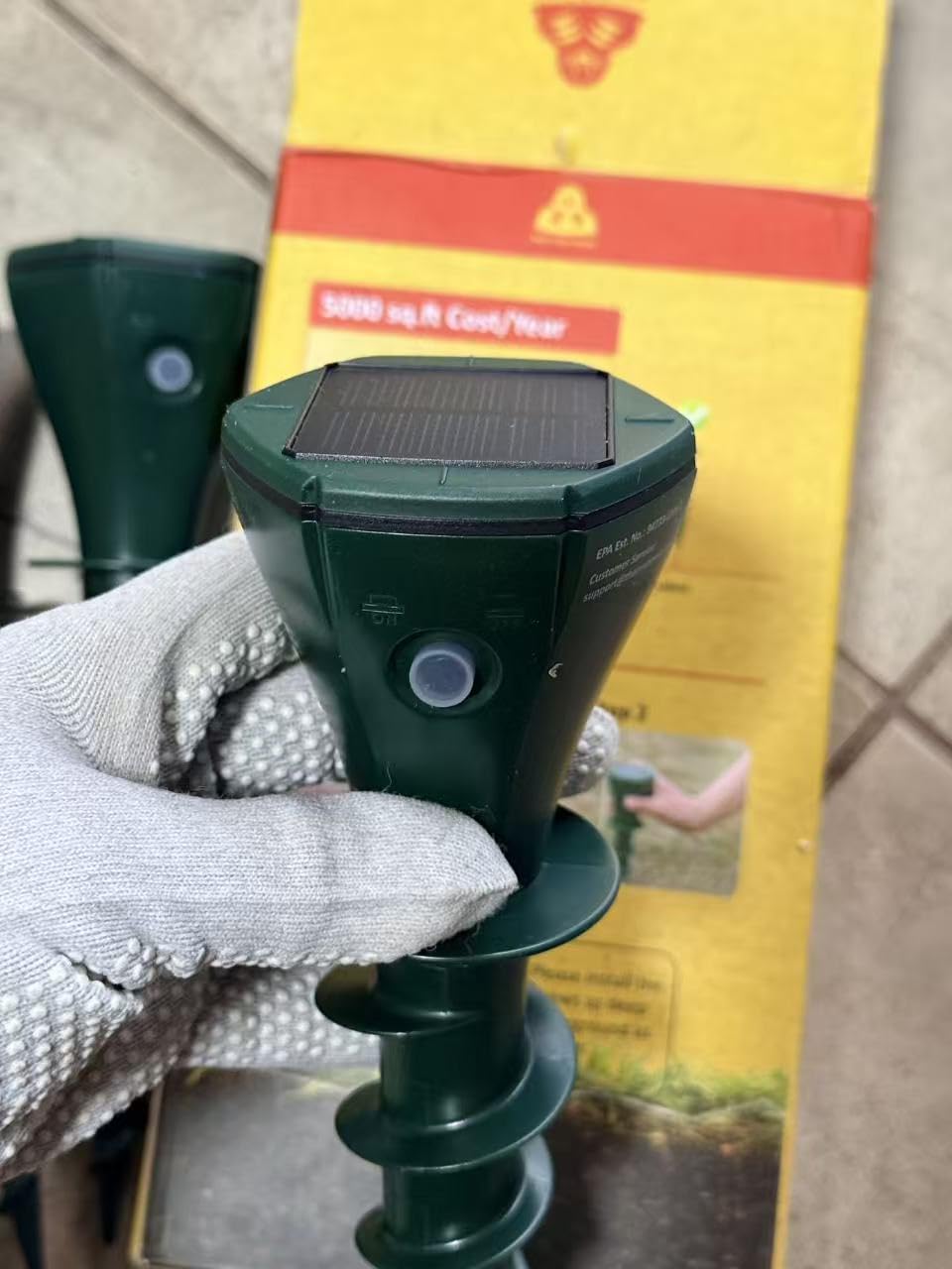 8 Pack Mole Repellent Solar Powered, Gopher Repellent Ultrasonic Stakes for Lawns, IP65 Waterproof Mole Deterrent for Yard, Outdoor Rodent Control for Groundhog, Vole, Armadillo, Chipmunk, Snake customer photo 2